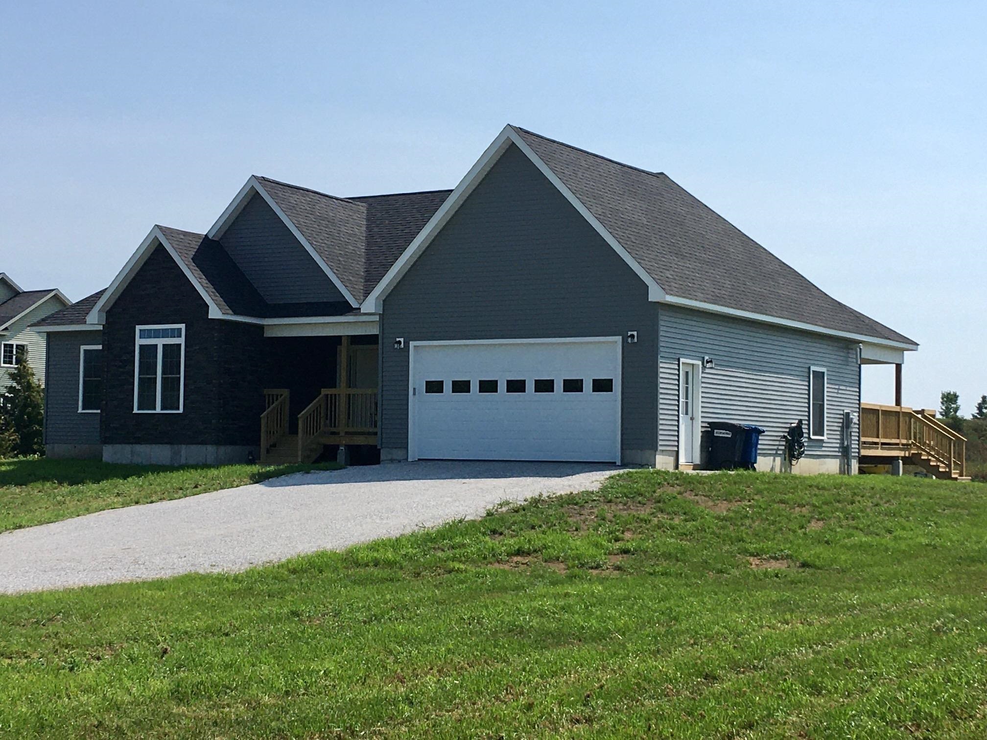 33 Maple Grove Estates Swanton, VT 05488 MLS 4987307 Pall Spera