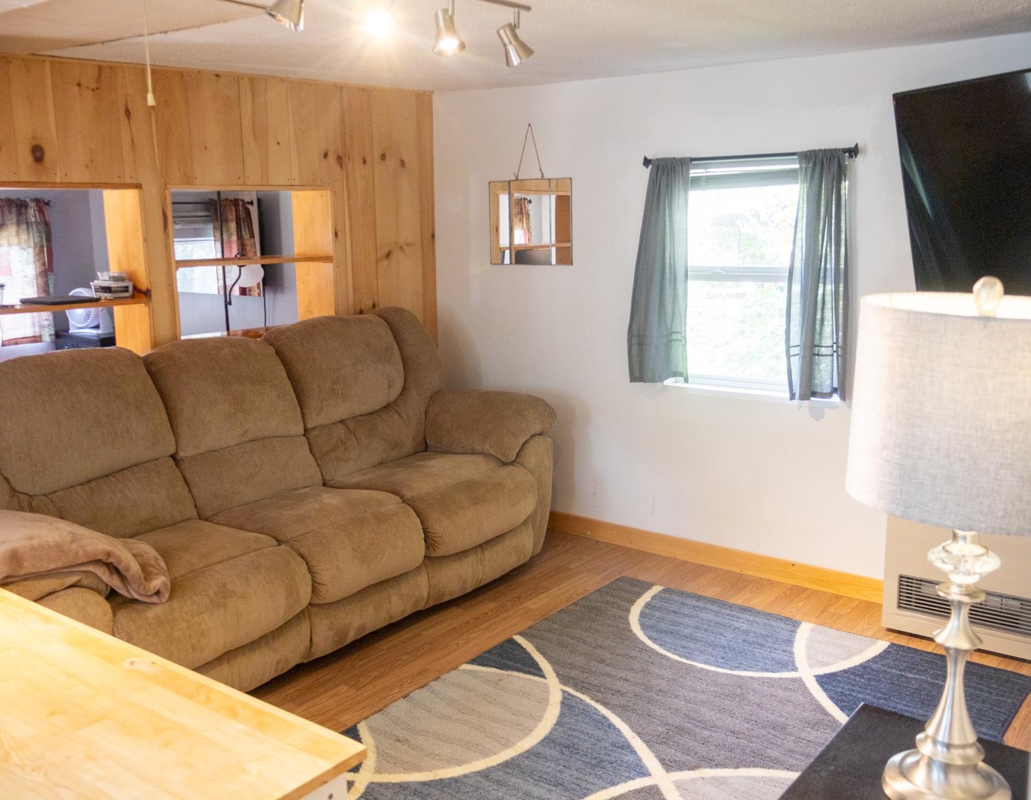4 Upland Avenue photo 11