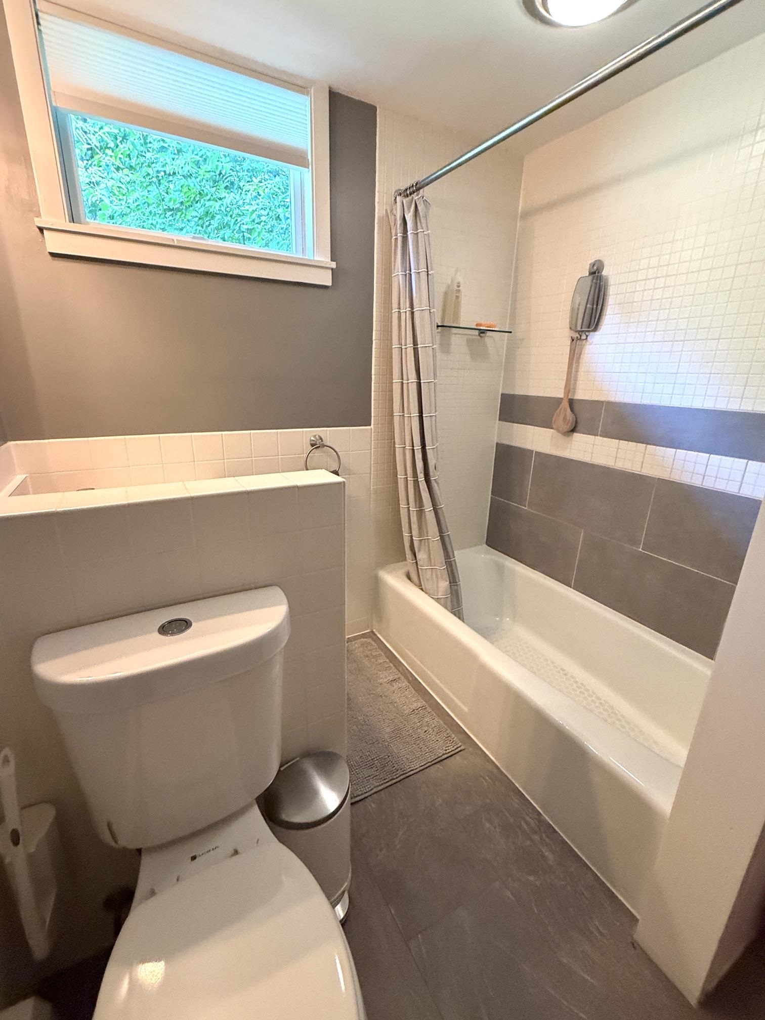 2502 North Road photo 31