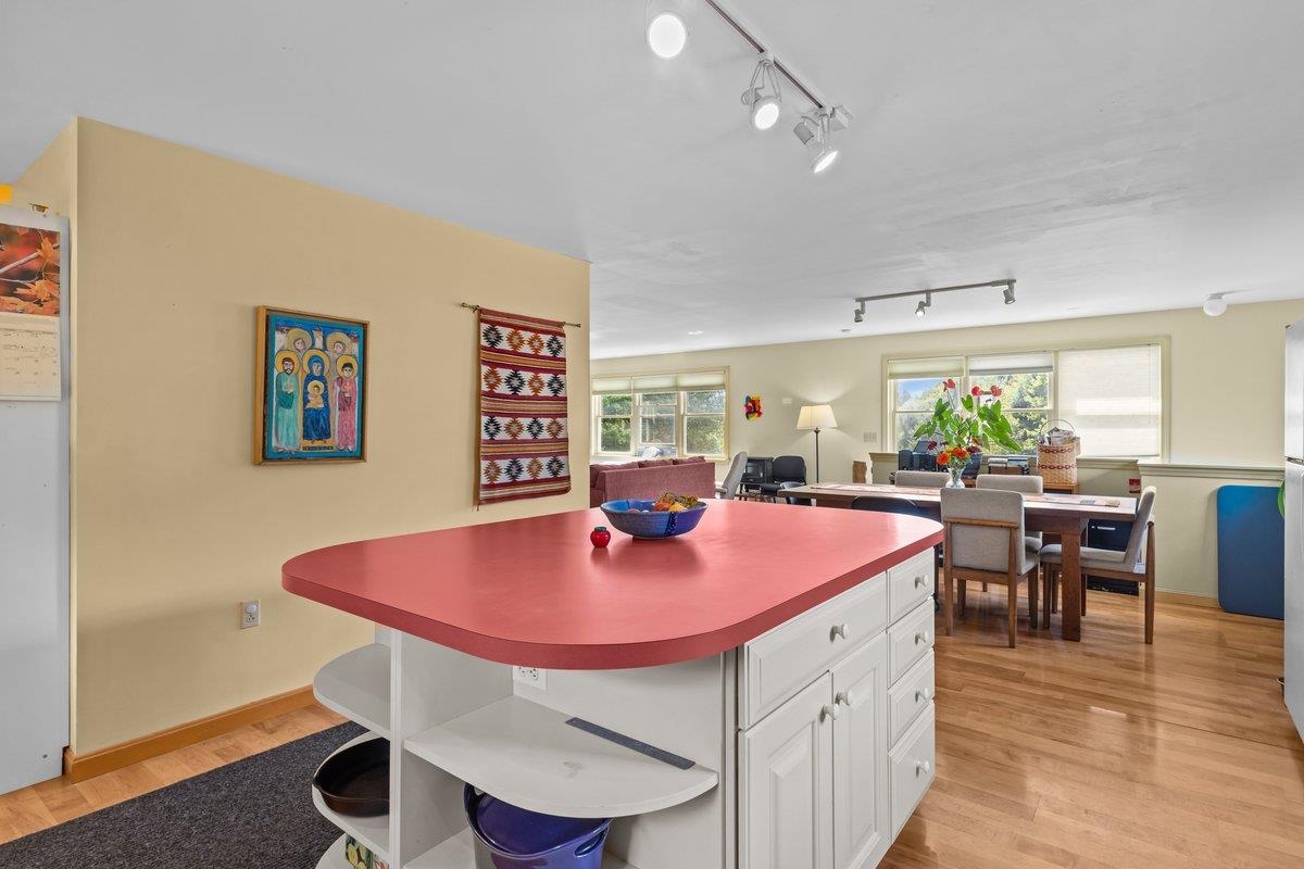 74 Pratt Road photo 7