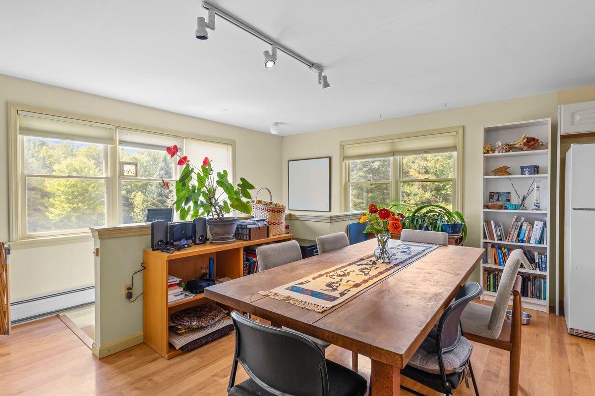 74 Pratt Road photo 9