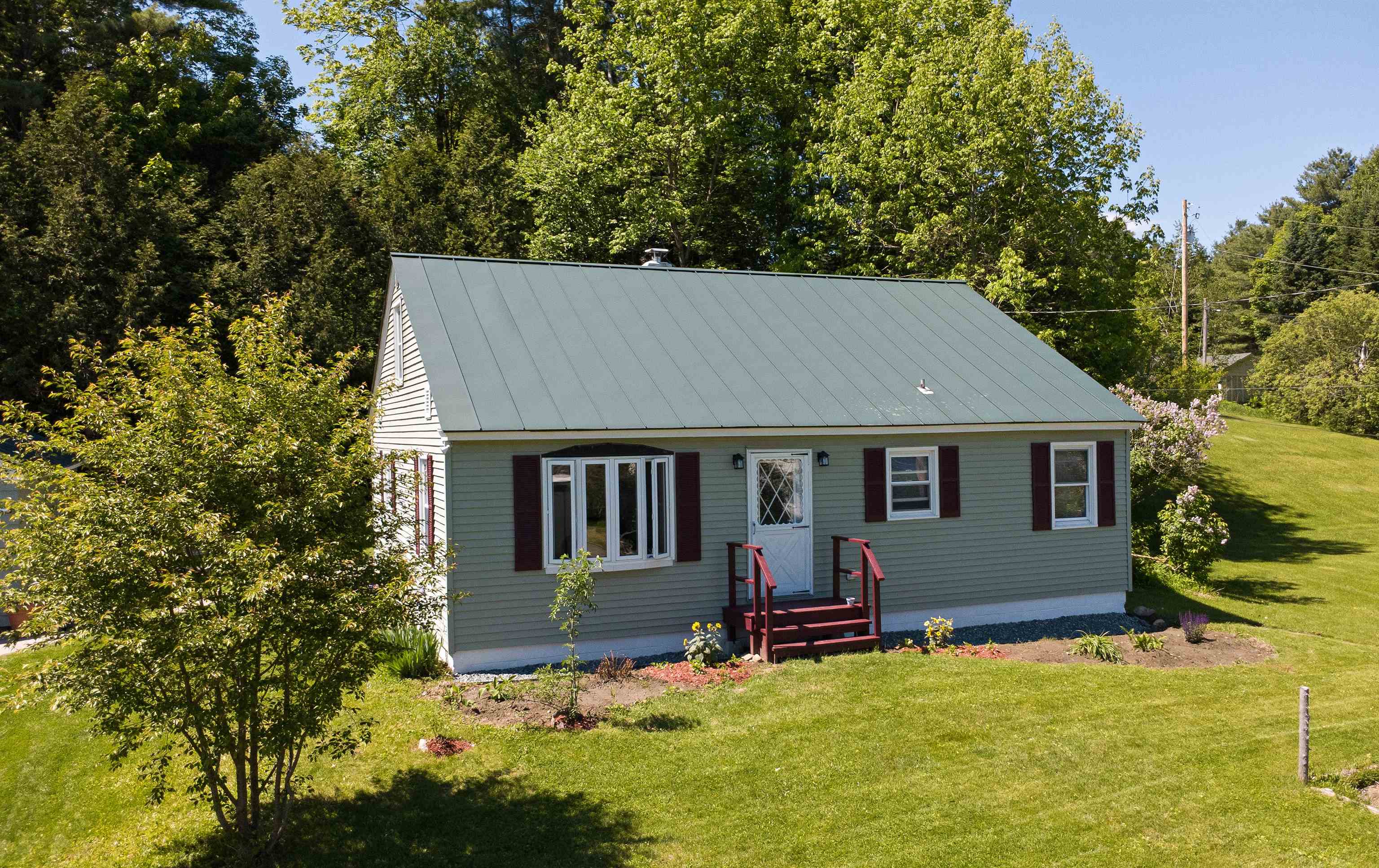 near 128 Valley View Road Waterford, VT 05819 Property 4