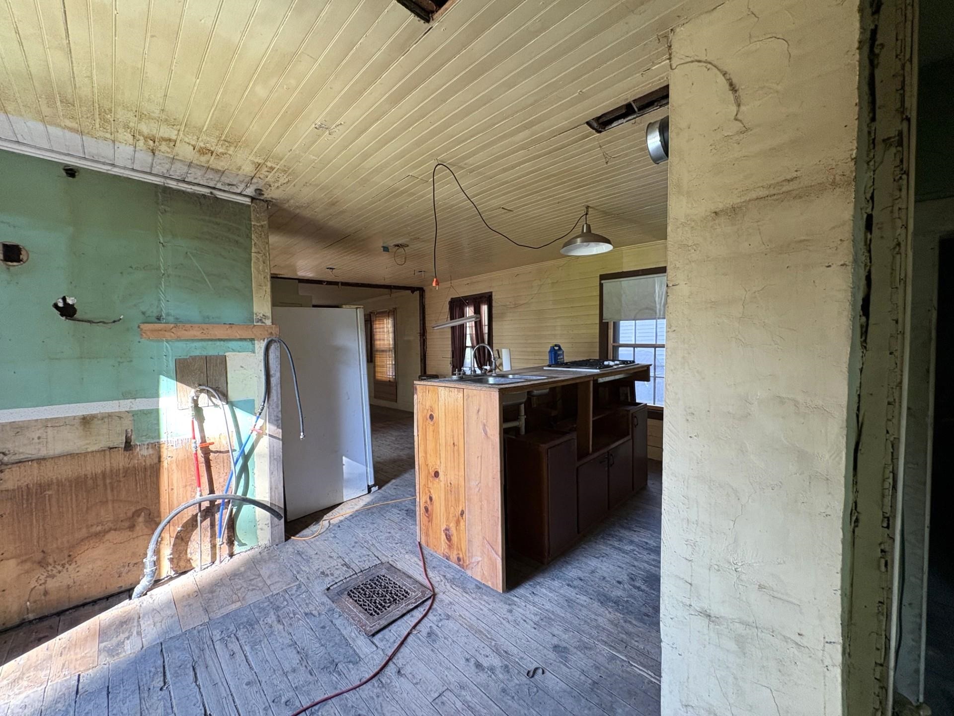 81 Vine Street photo 11