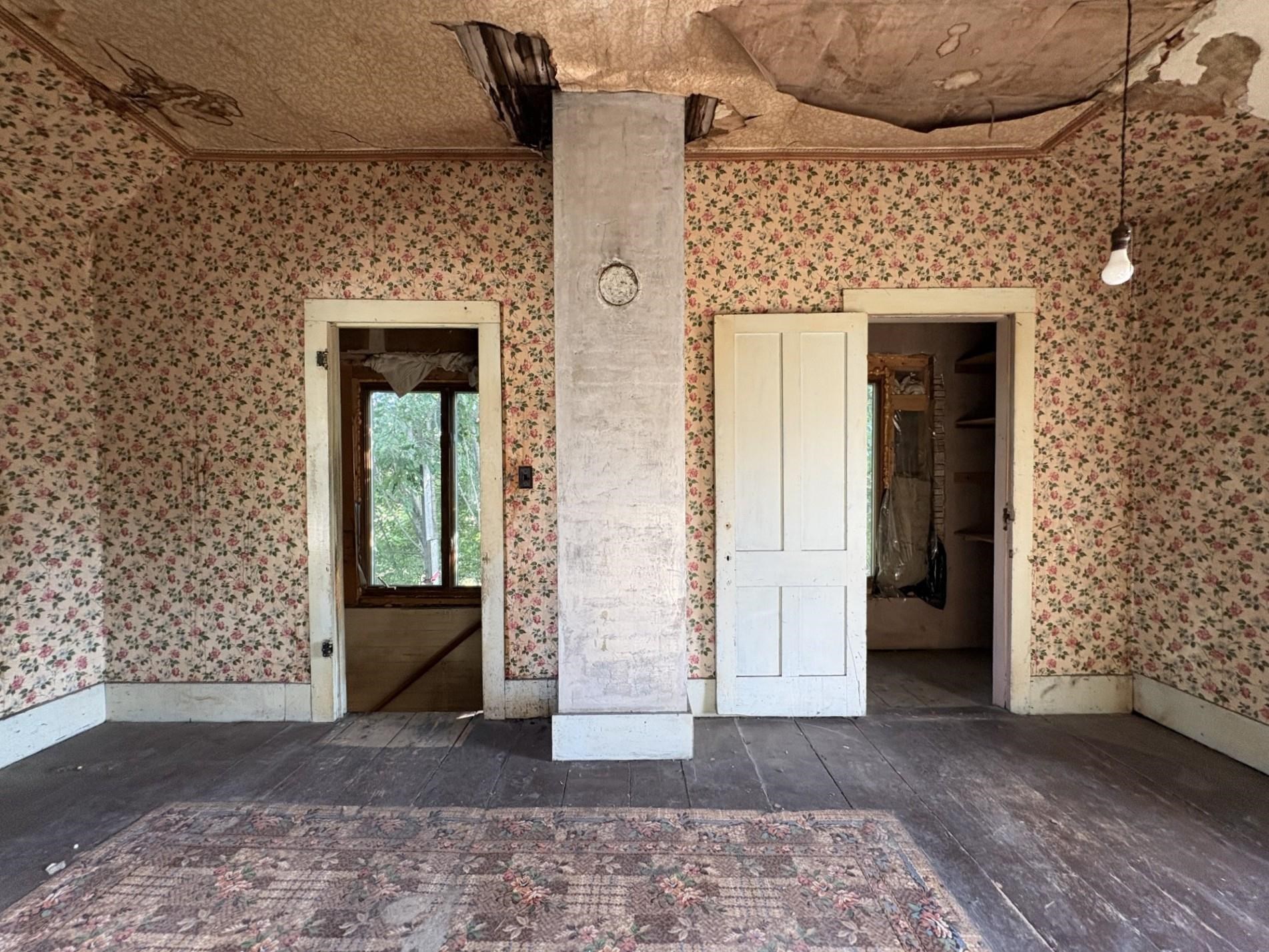 81 Vine Street photo 20