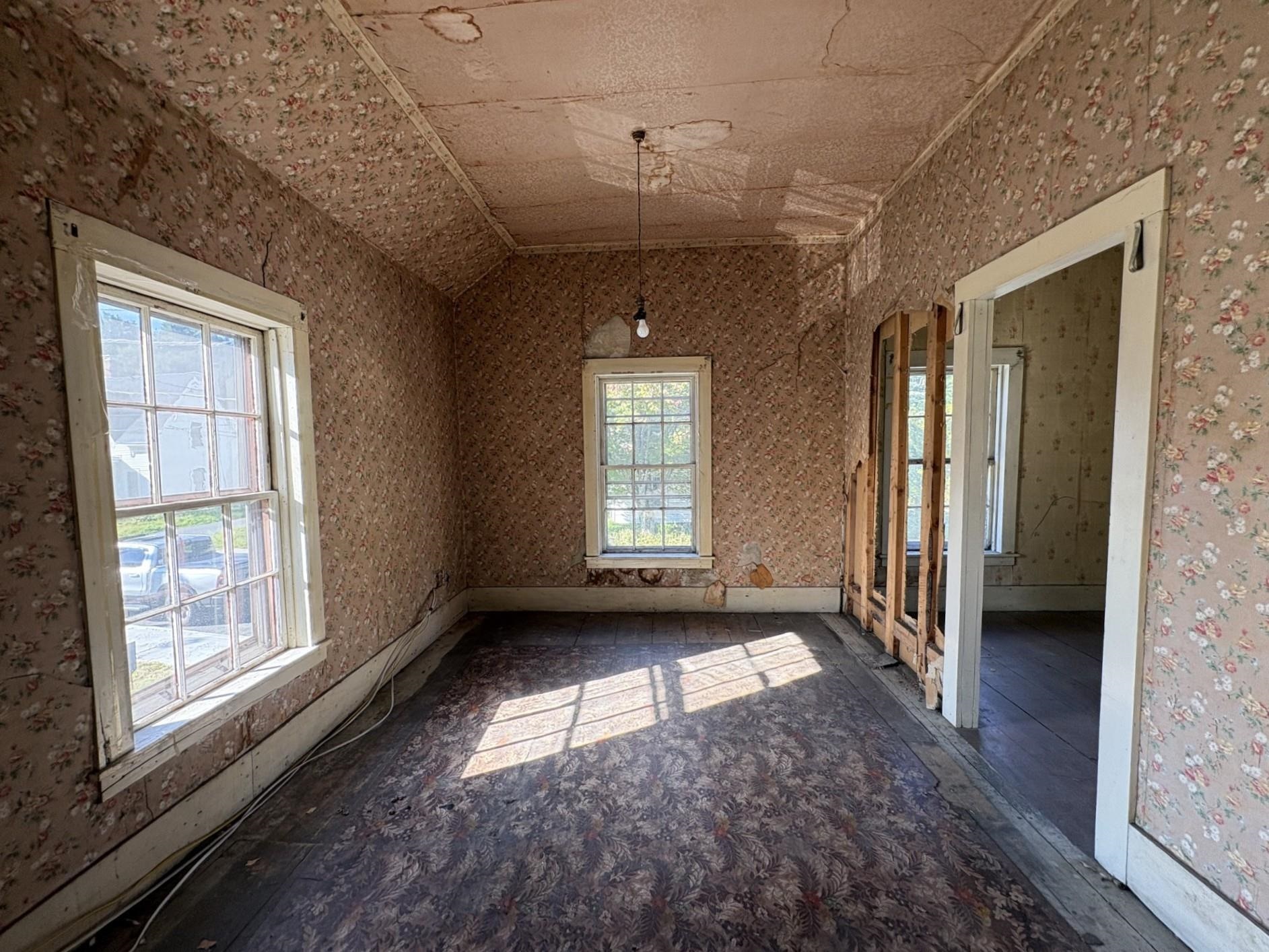 81 Vine Street photo 21