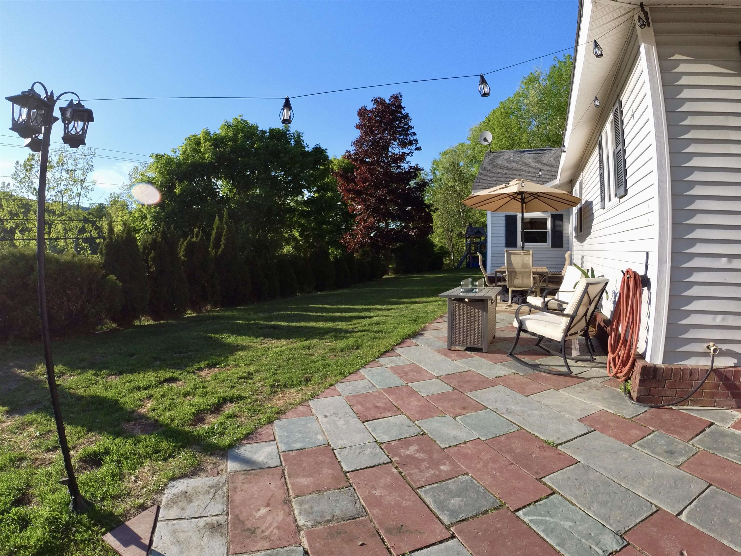 3433 Glover Street photo 10