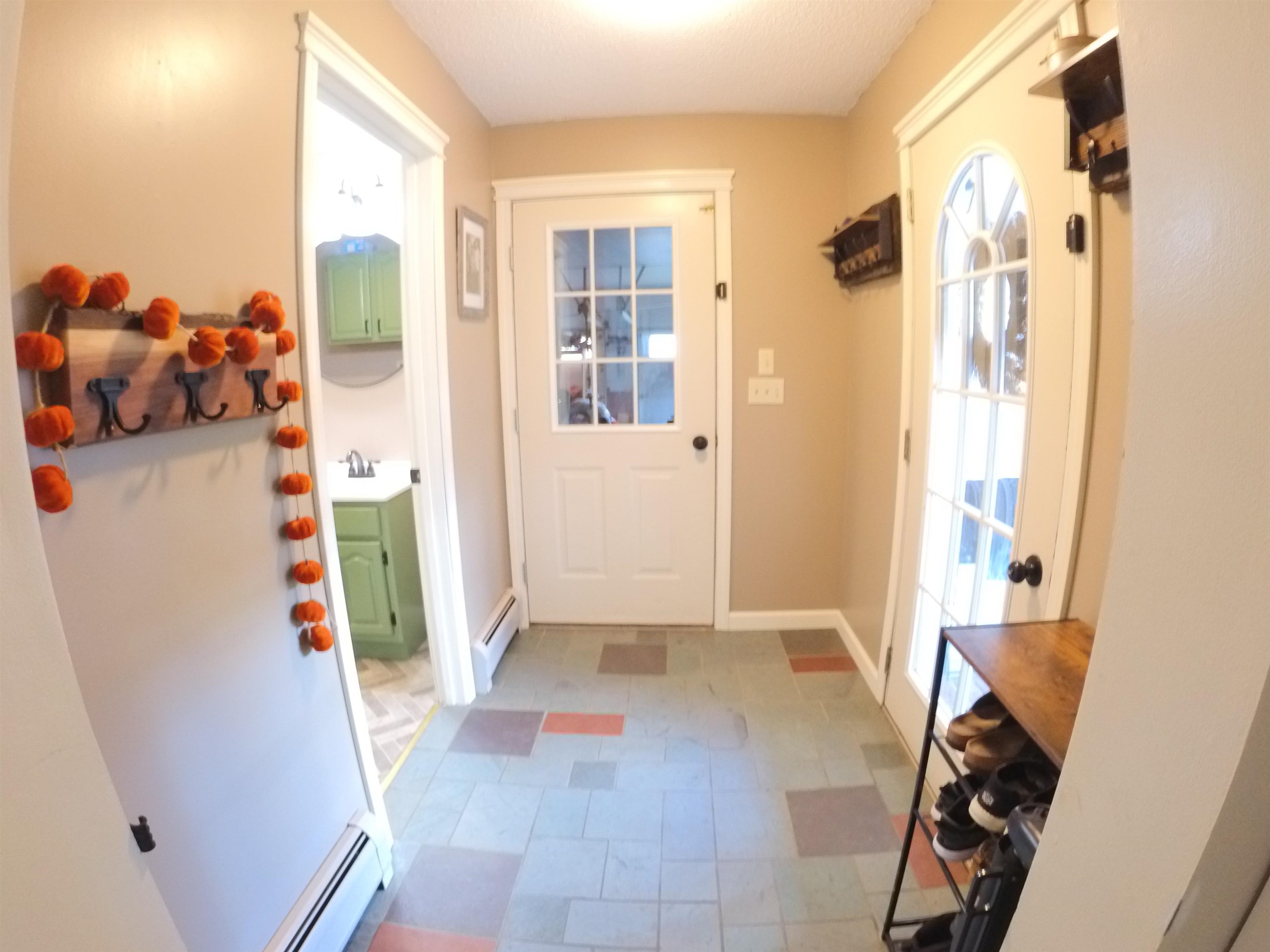 3433 Glover Street photo 13