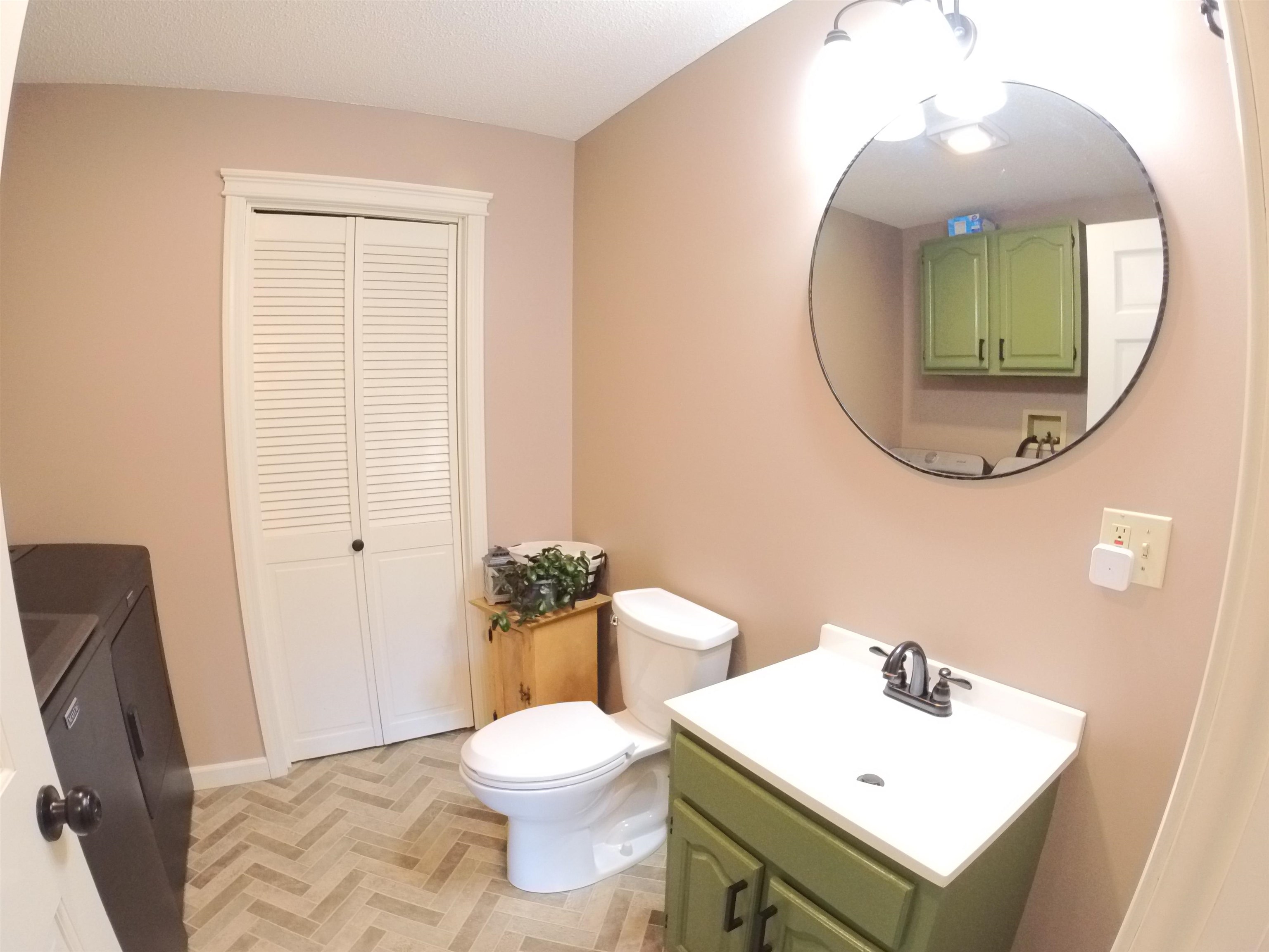 3433 Glover Street photo 16