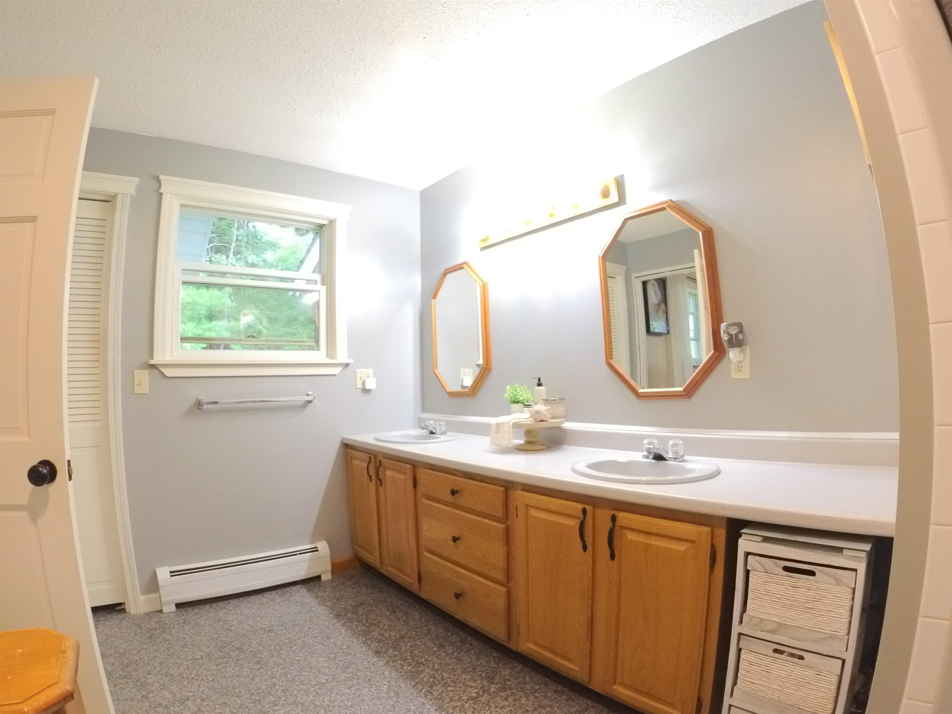 3433 Glover Street photo 25