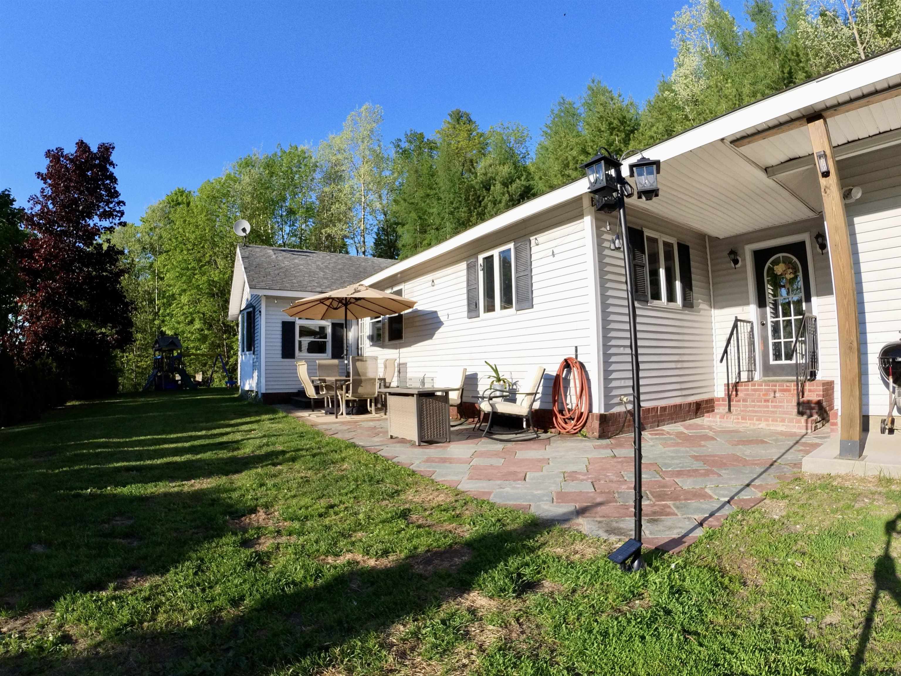 3433 Glover Street photo 9