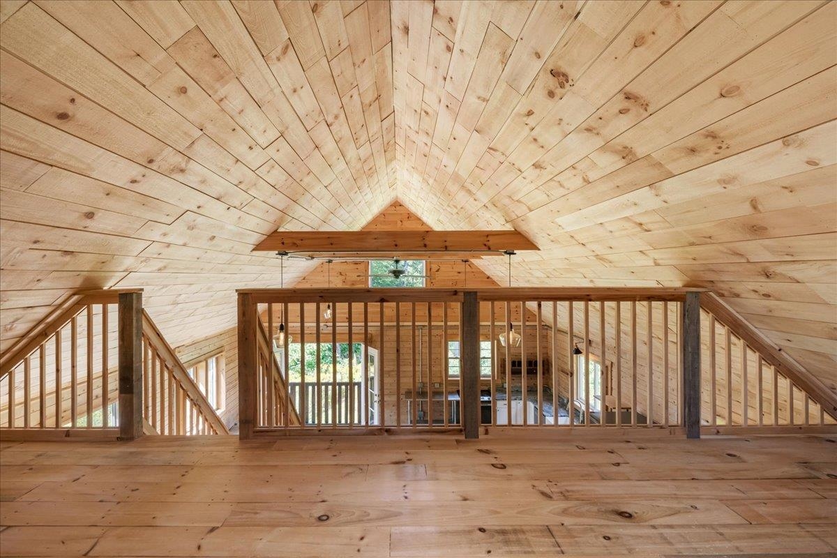 1314 Scrabble Hill Road photo 33