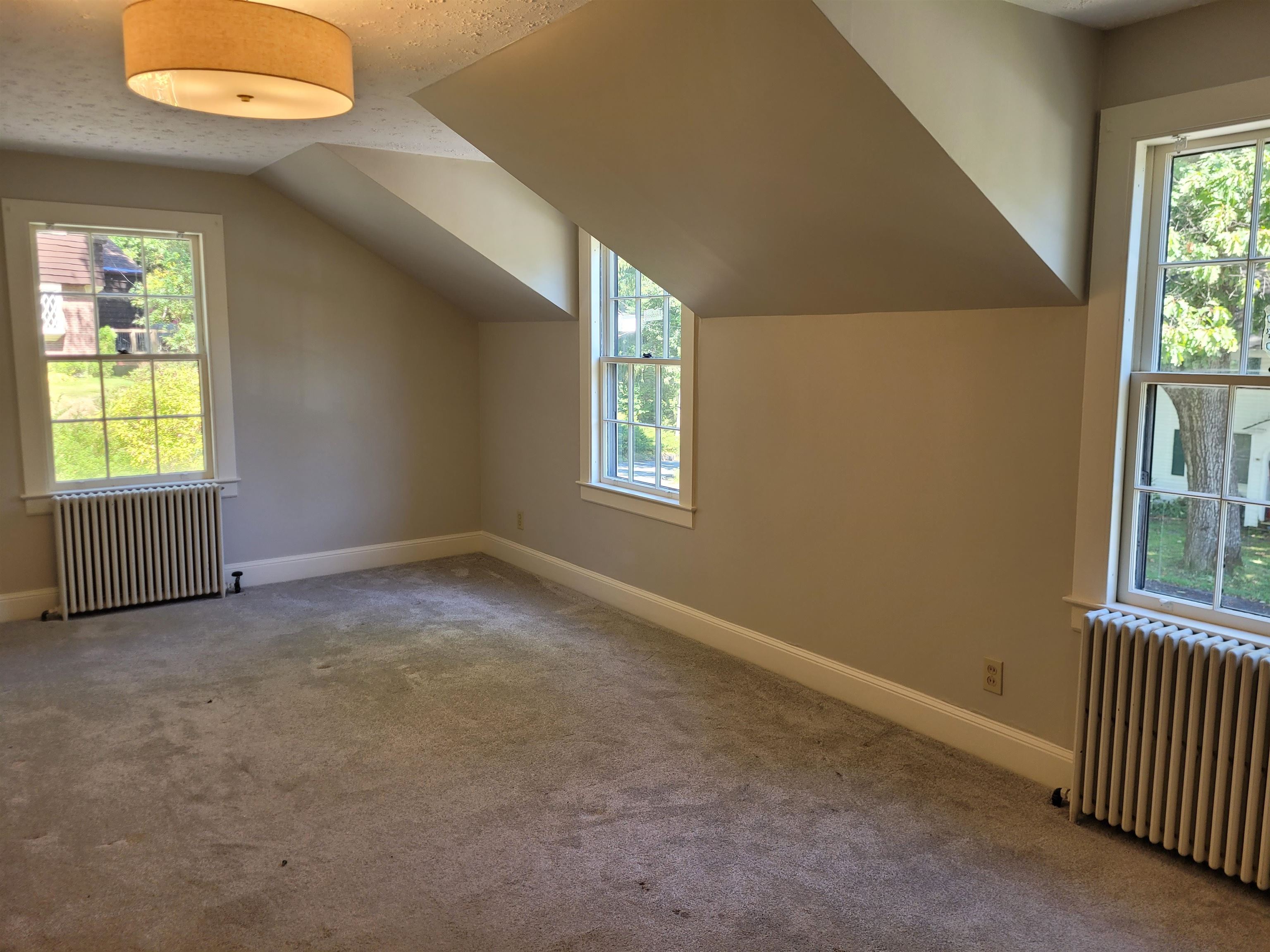 80 Underclyffe Road photo 14