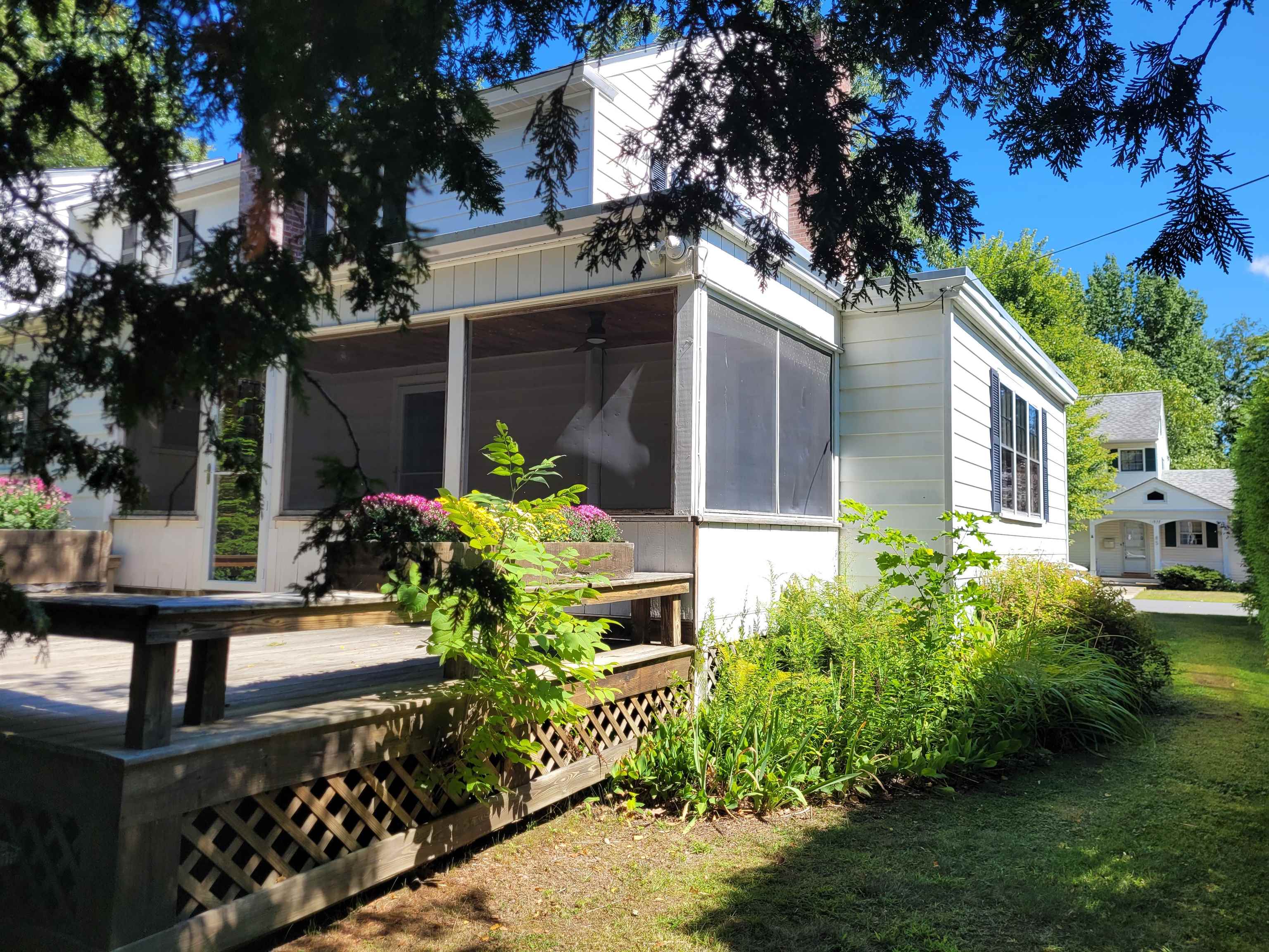 80 Underclyffe Road photo 25