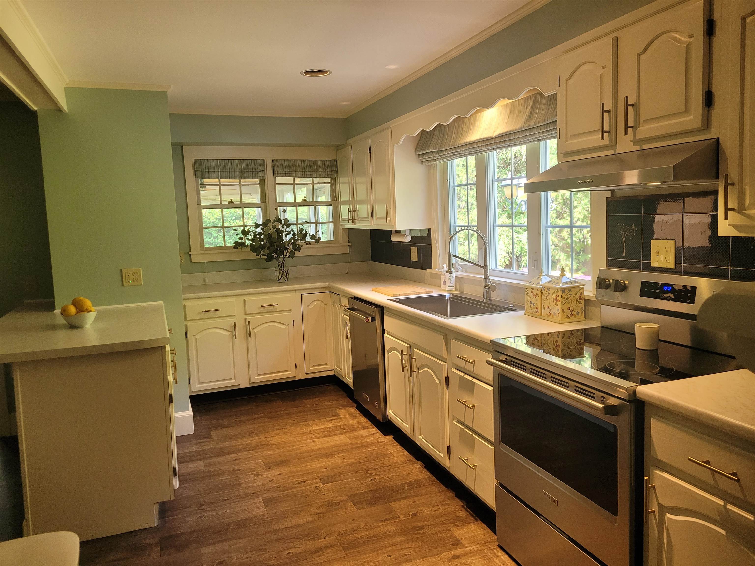 80 Underclyffe Road photo 5