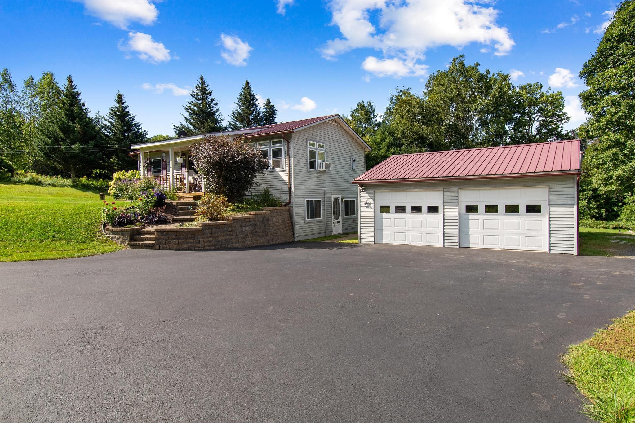 1695 VT Route 214 photo 34