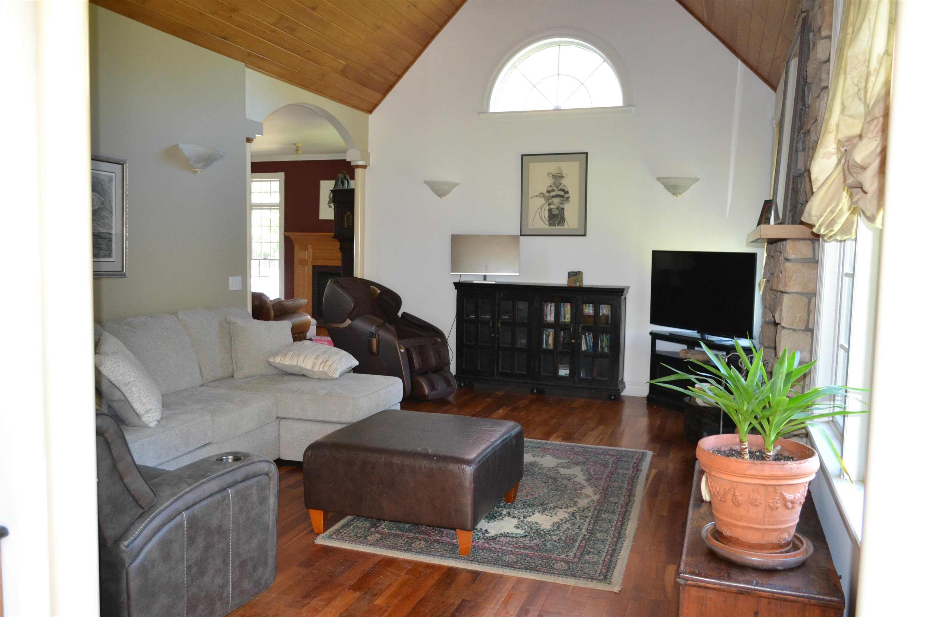 67 Shallowbrook Road photo 8