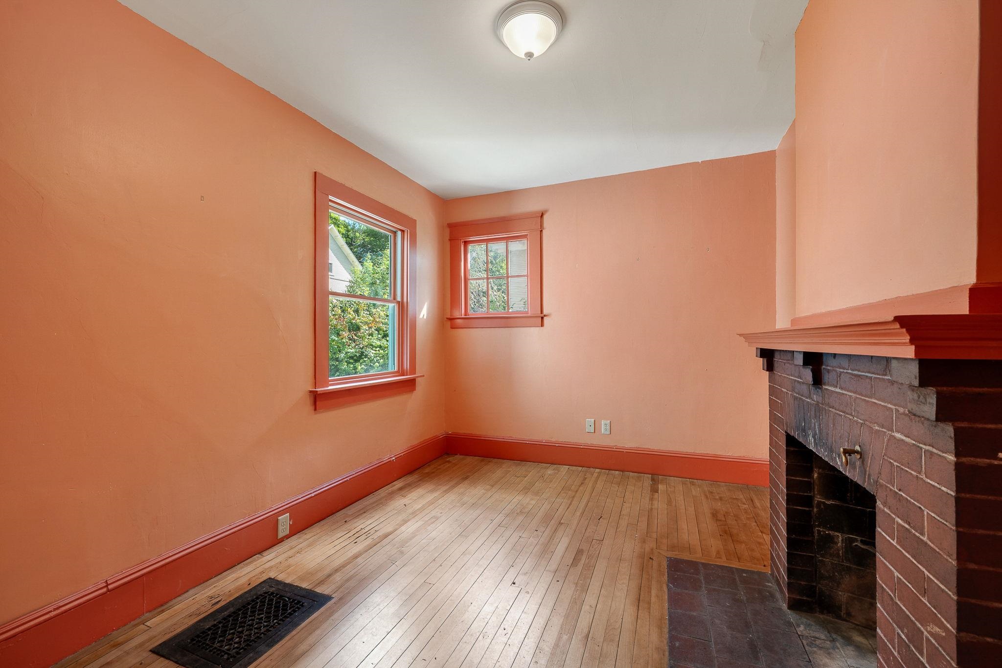 173 Central Street photo 30