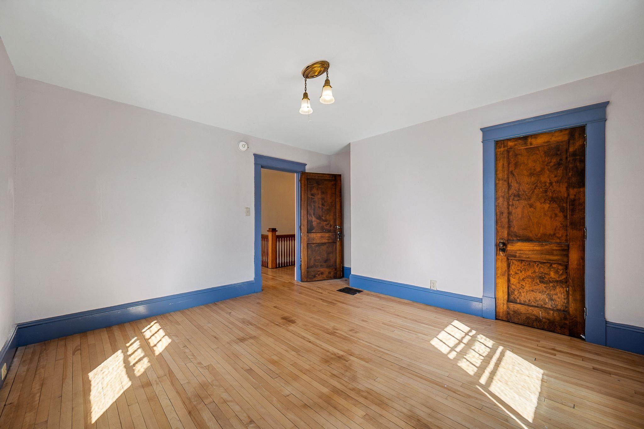 173 Central Street photo 38