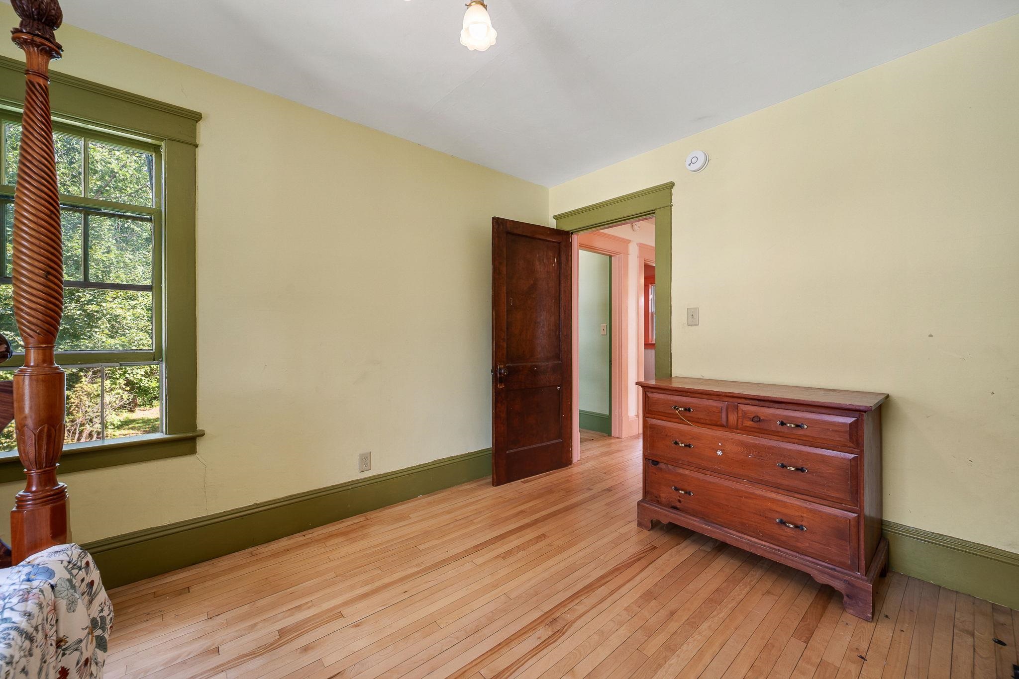 173 Central Street photo 40