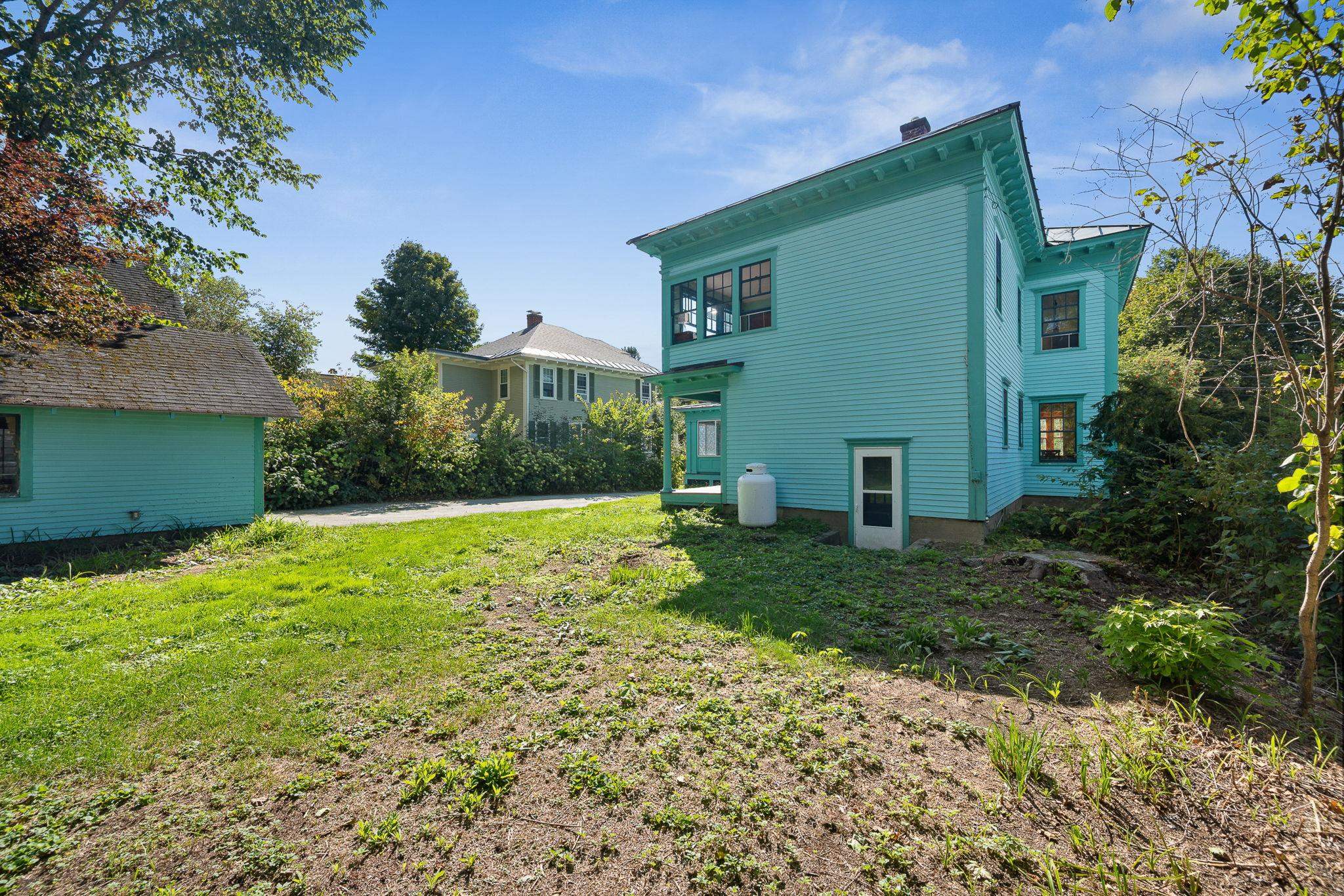 173 Central Street photo 49