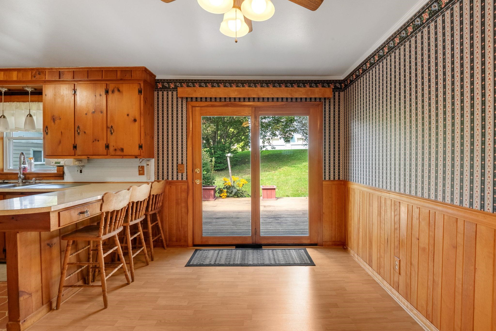12 Grandview Avenue photo 11