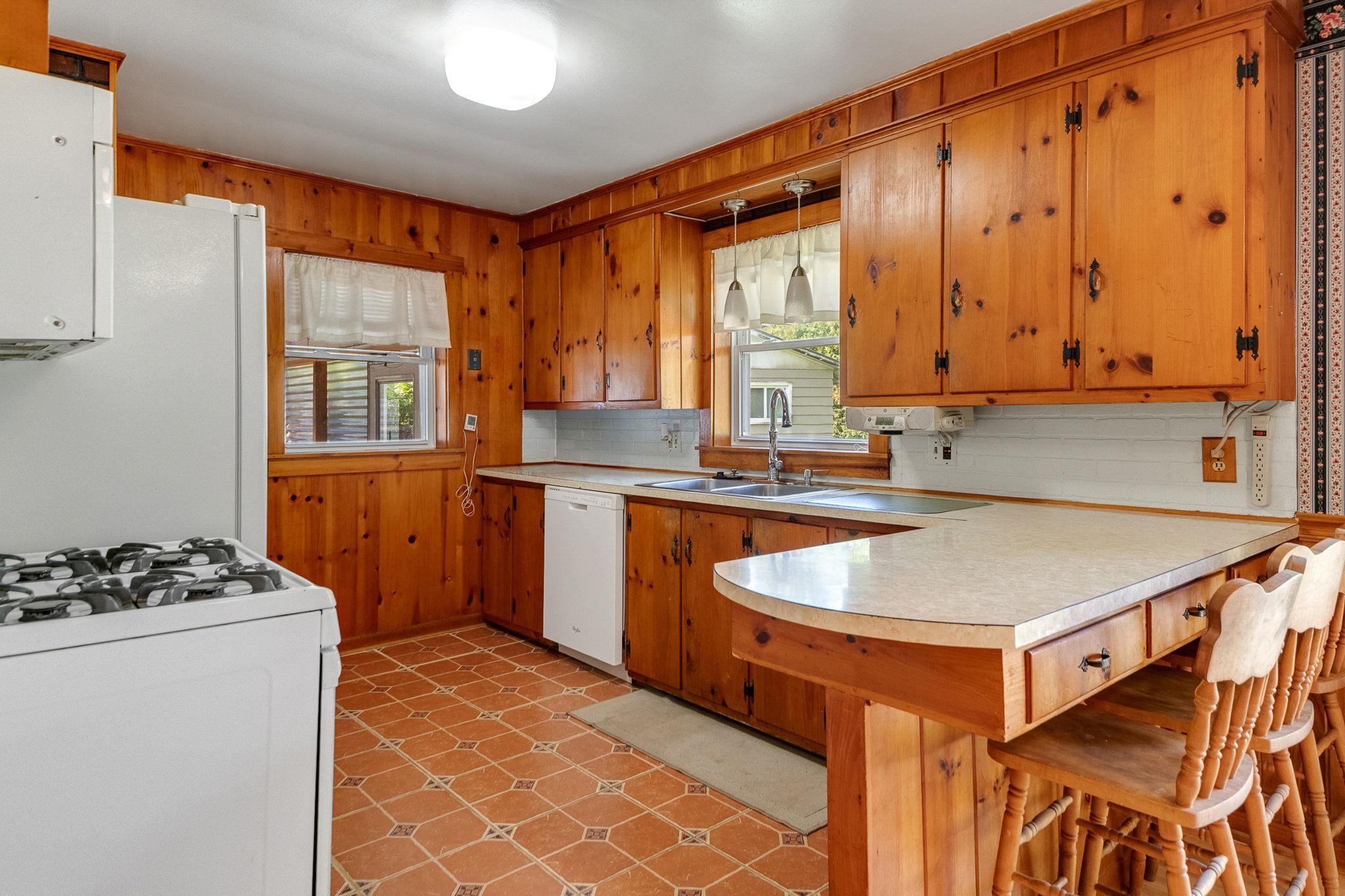 12 Grandview Avenue photo 16