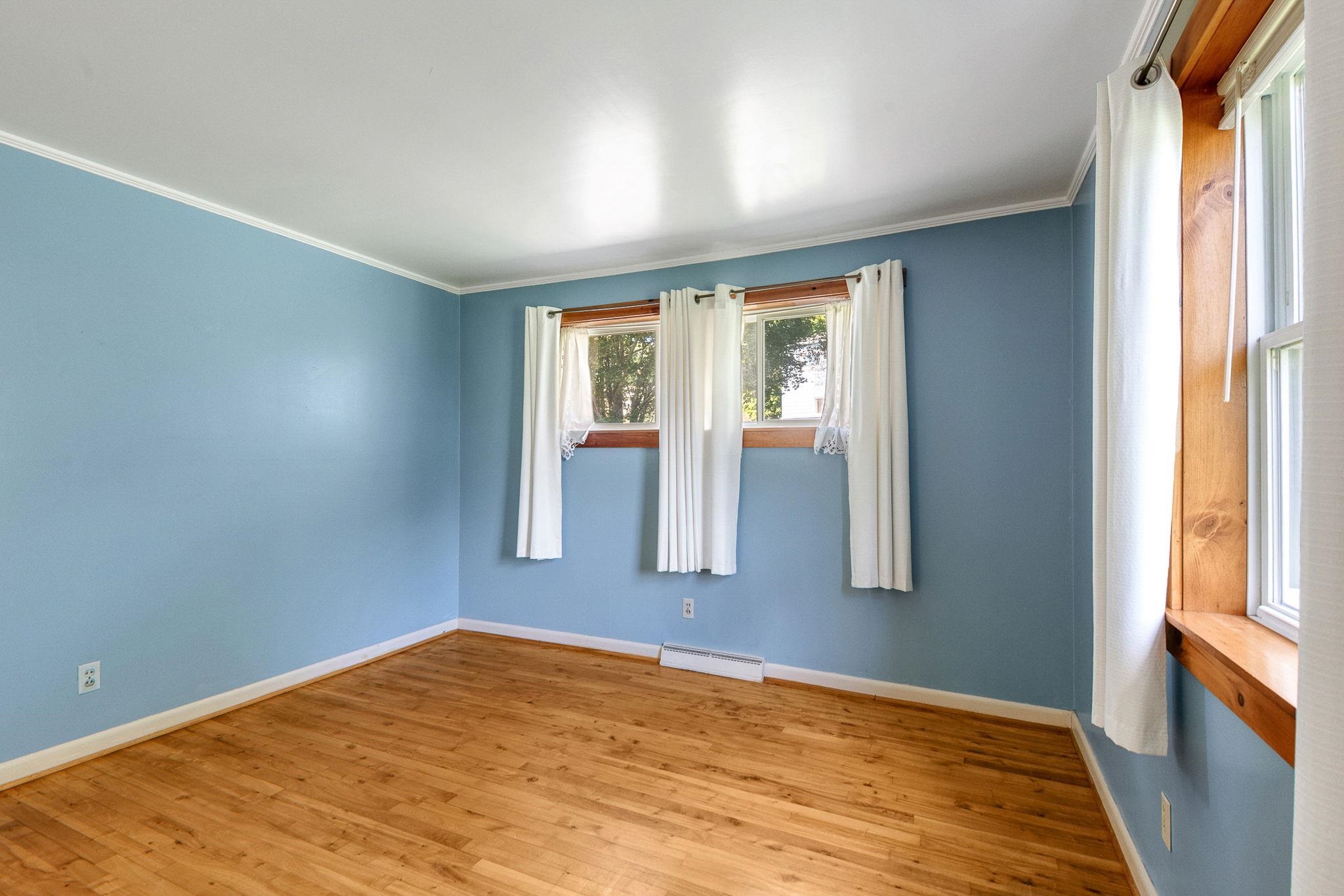 12 Grandview Avenue photo 26