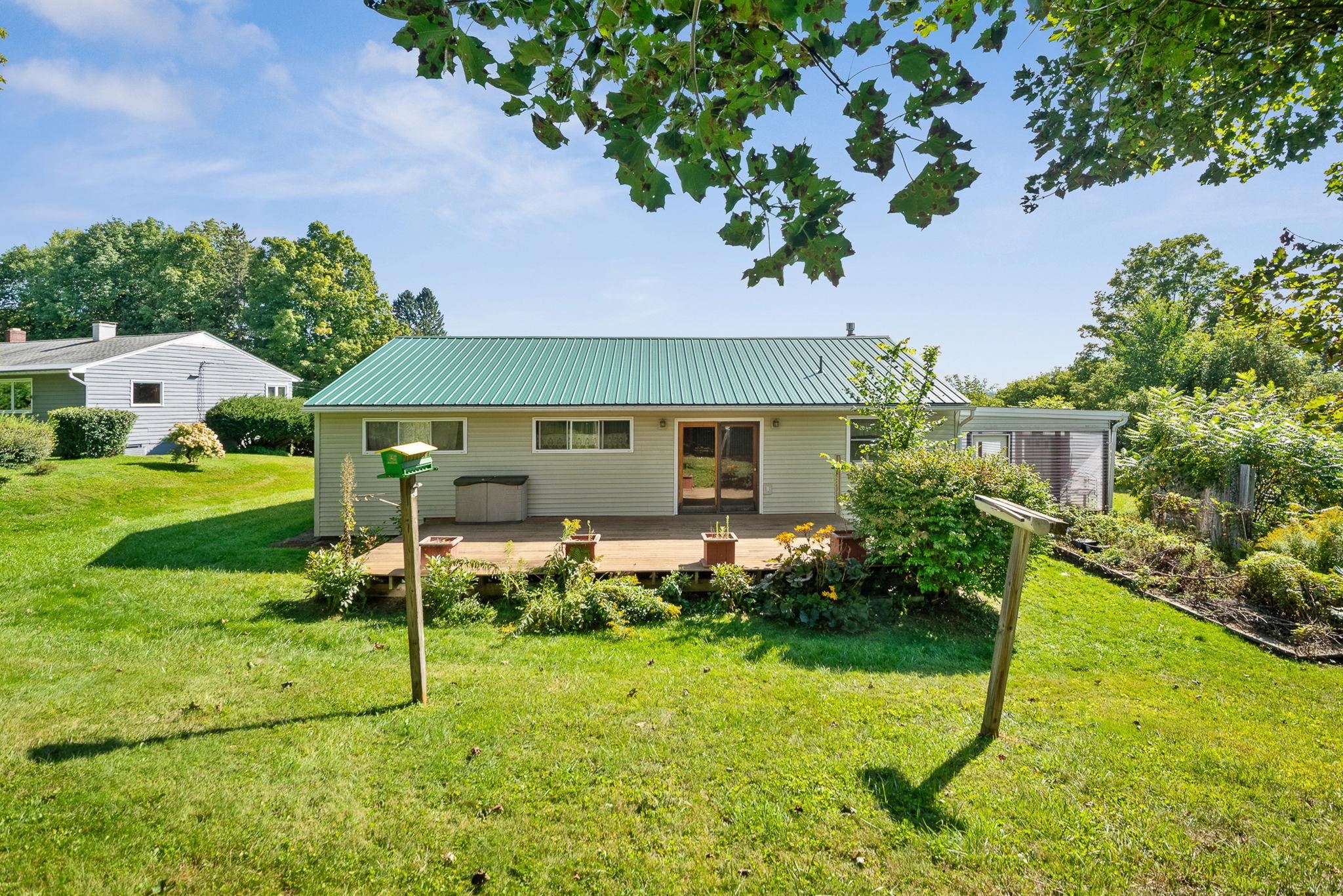 12 Grandview Avenue photo 39