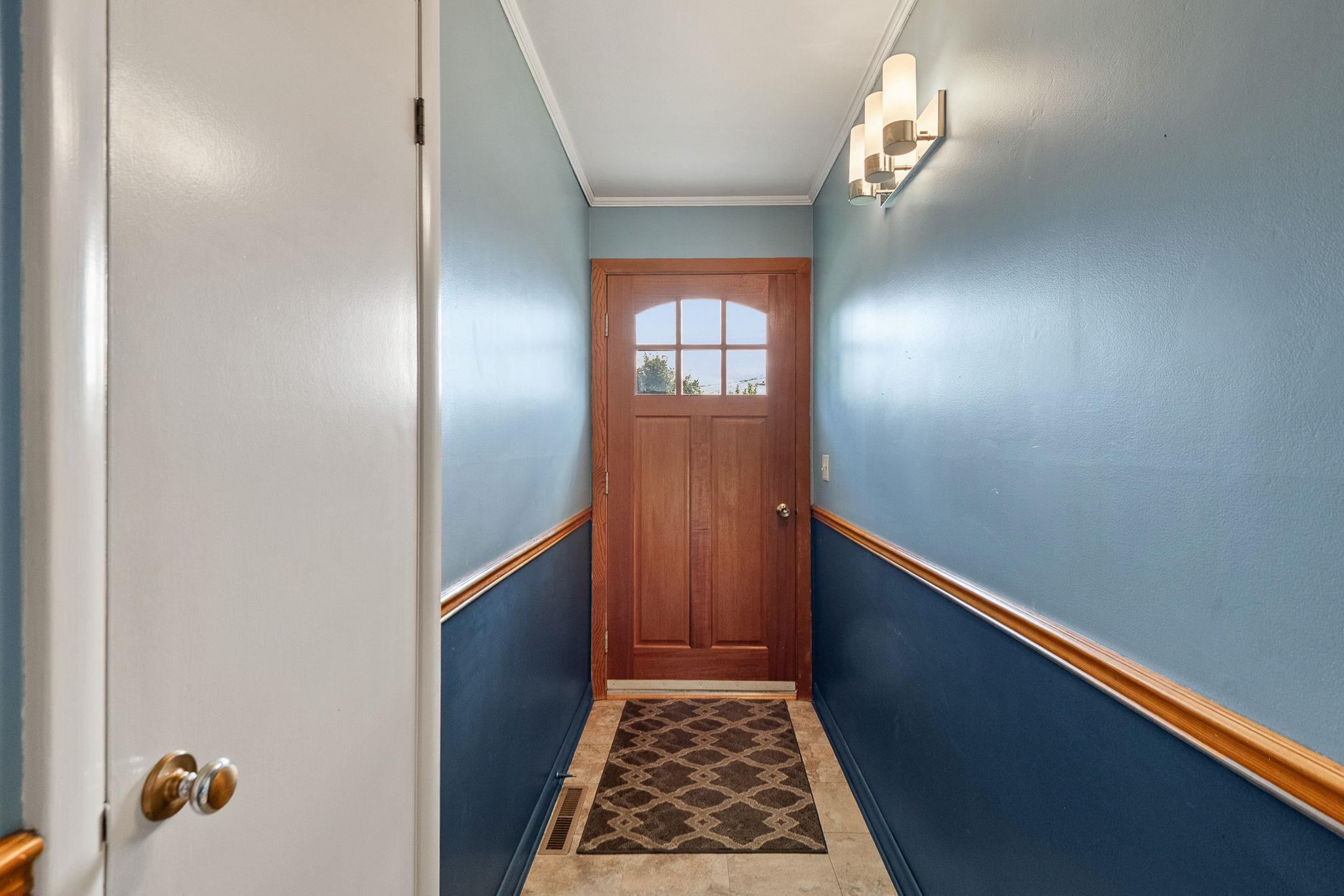 12 Grandview Avenue photo 4