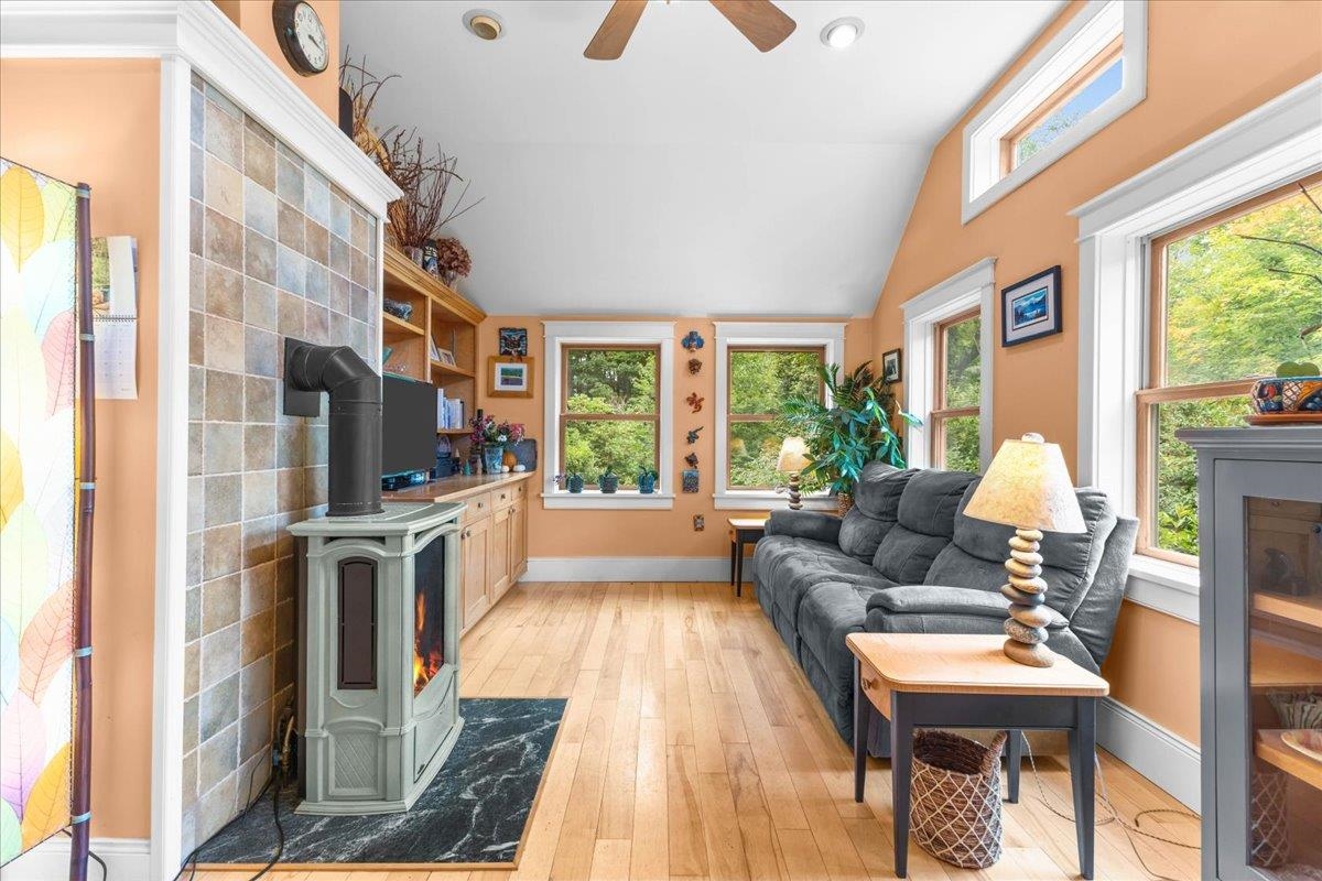61 Bear Road photo 17