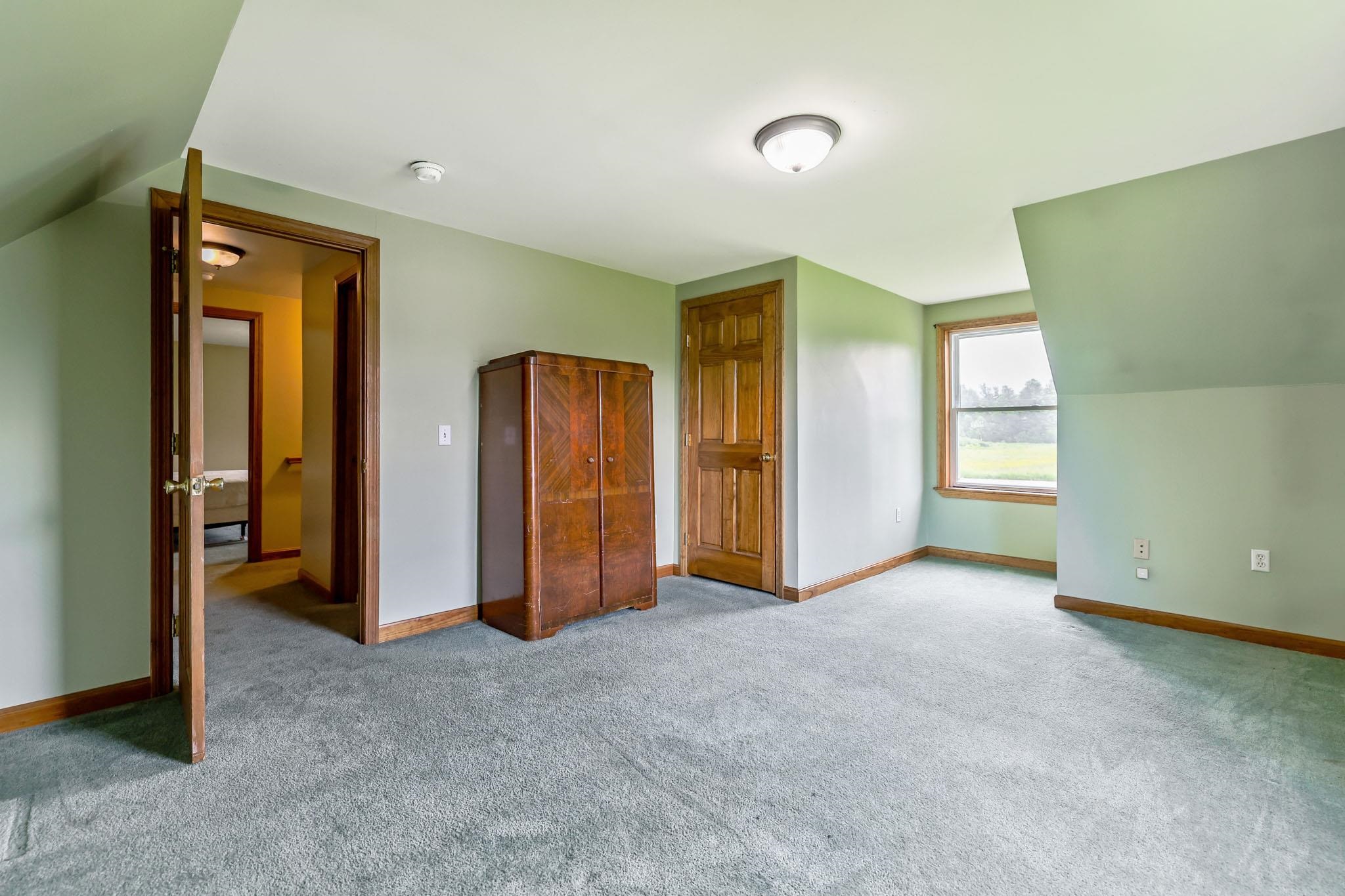 597 Chapdelaine Road photo 18