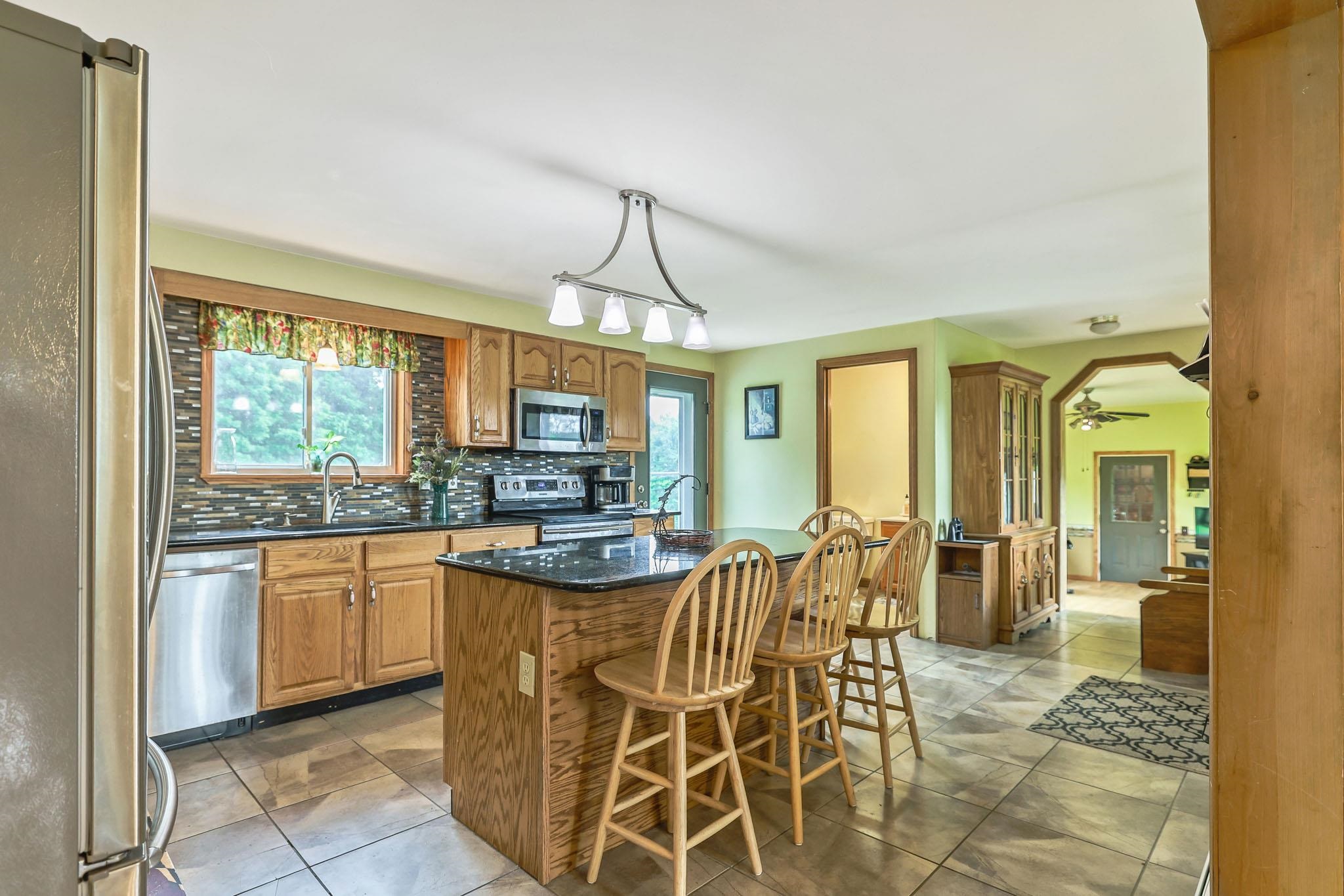 597 Chapdelaine Road photo 8