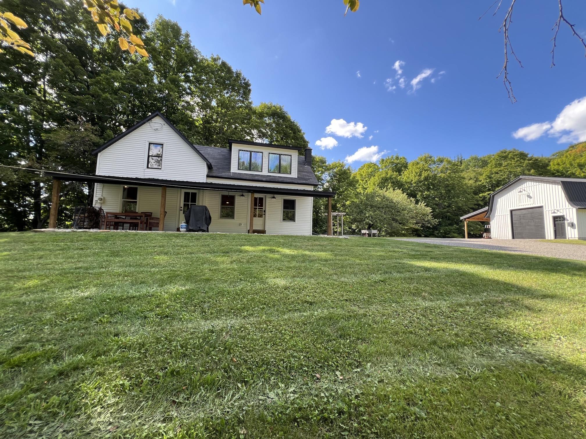 135 East Ridge Road photo 2