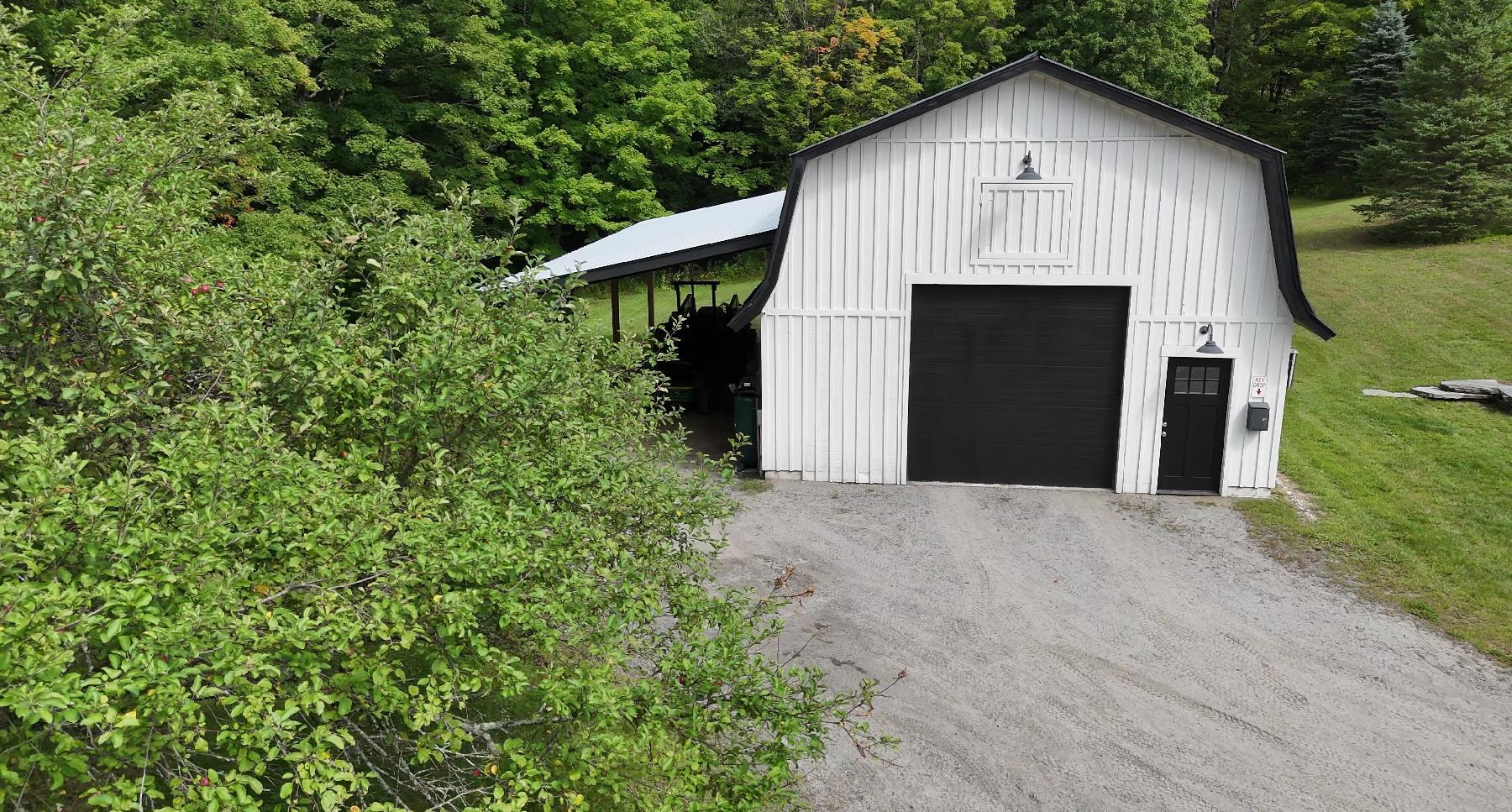 135 East Ridge Road photo 40