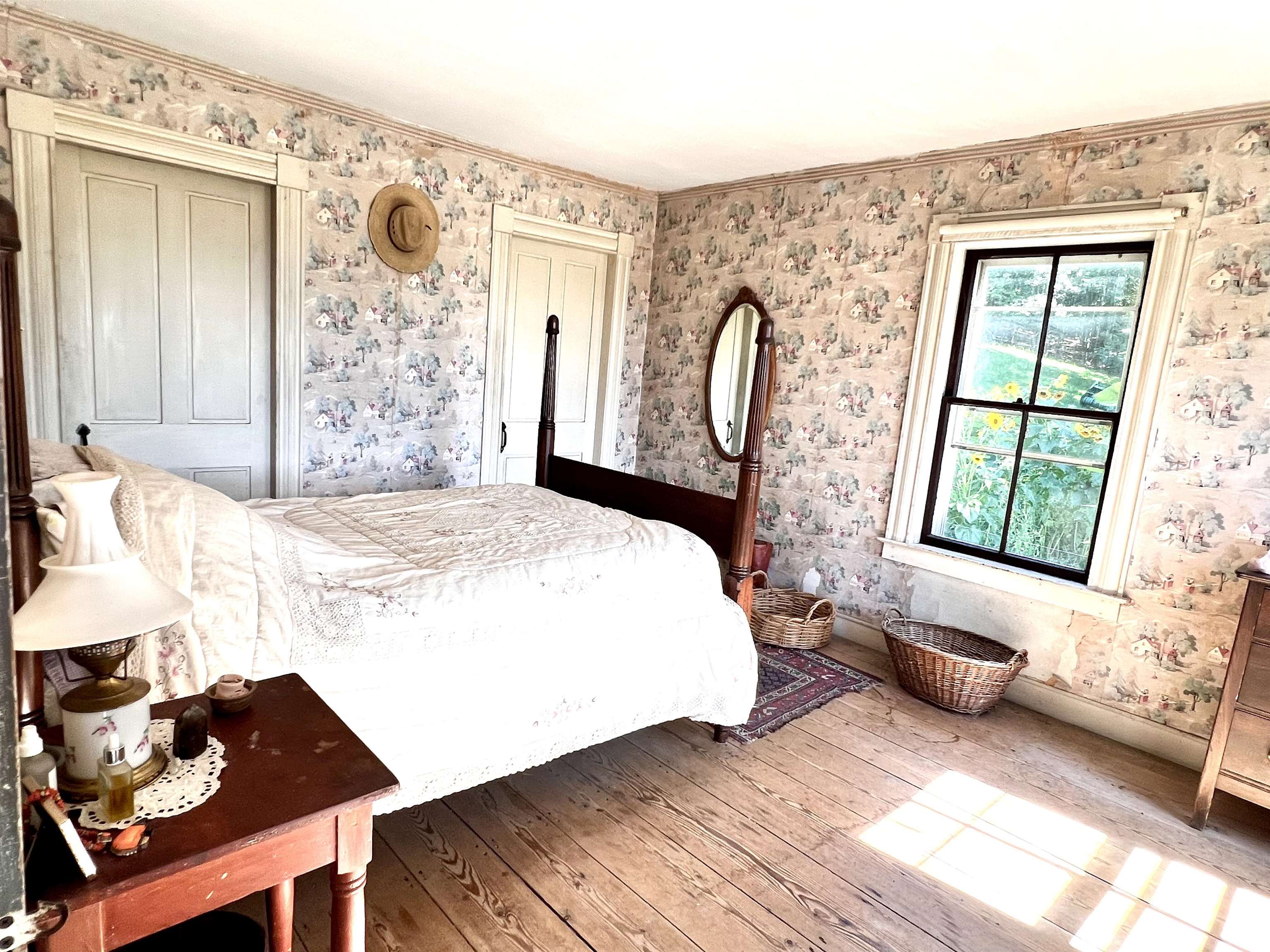 575  Somers Road photo 17