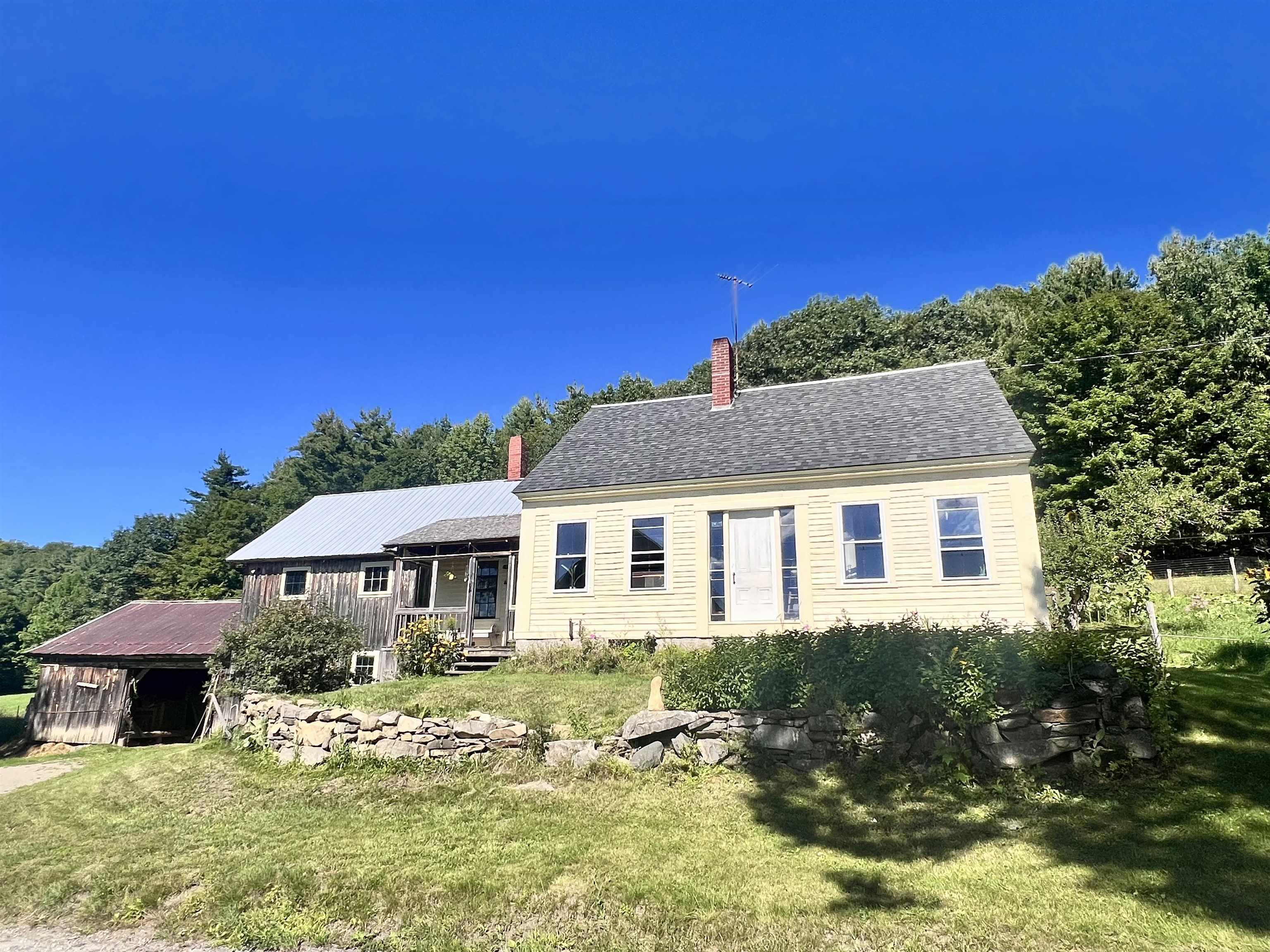 575  Somers Road photo 2