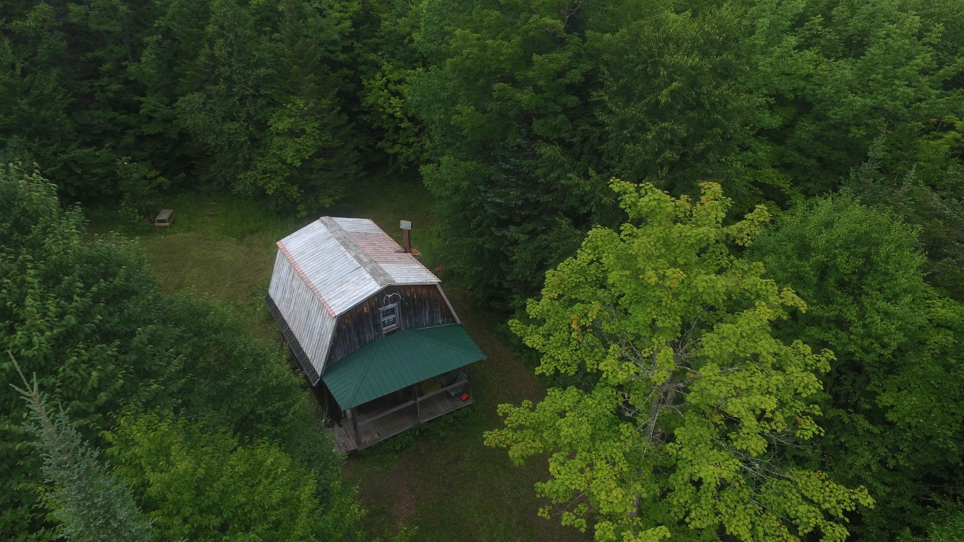 2064 Coles Pond Road photo 2