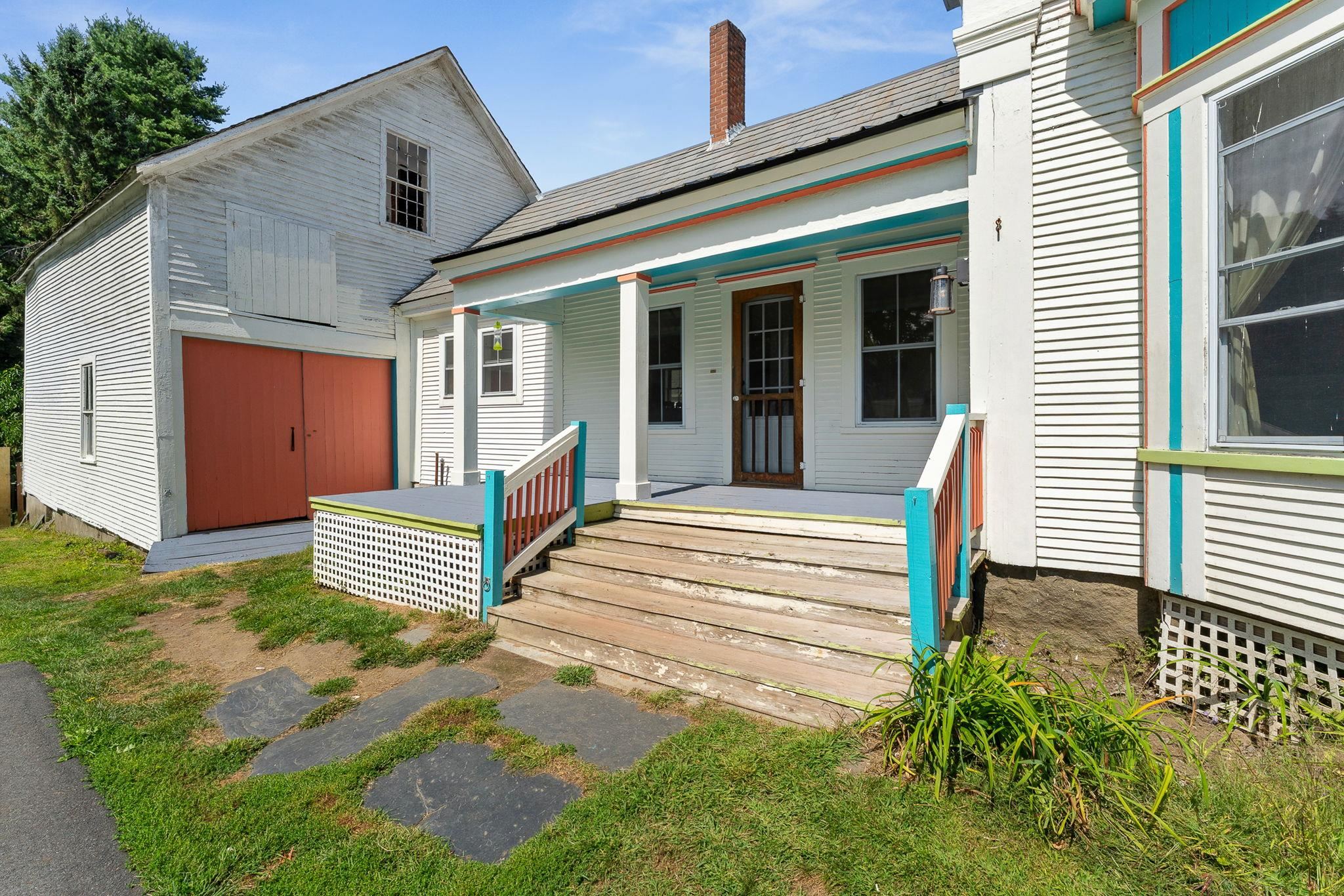 276 Central Street photo 41