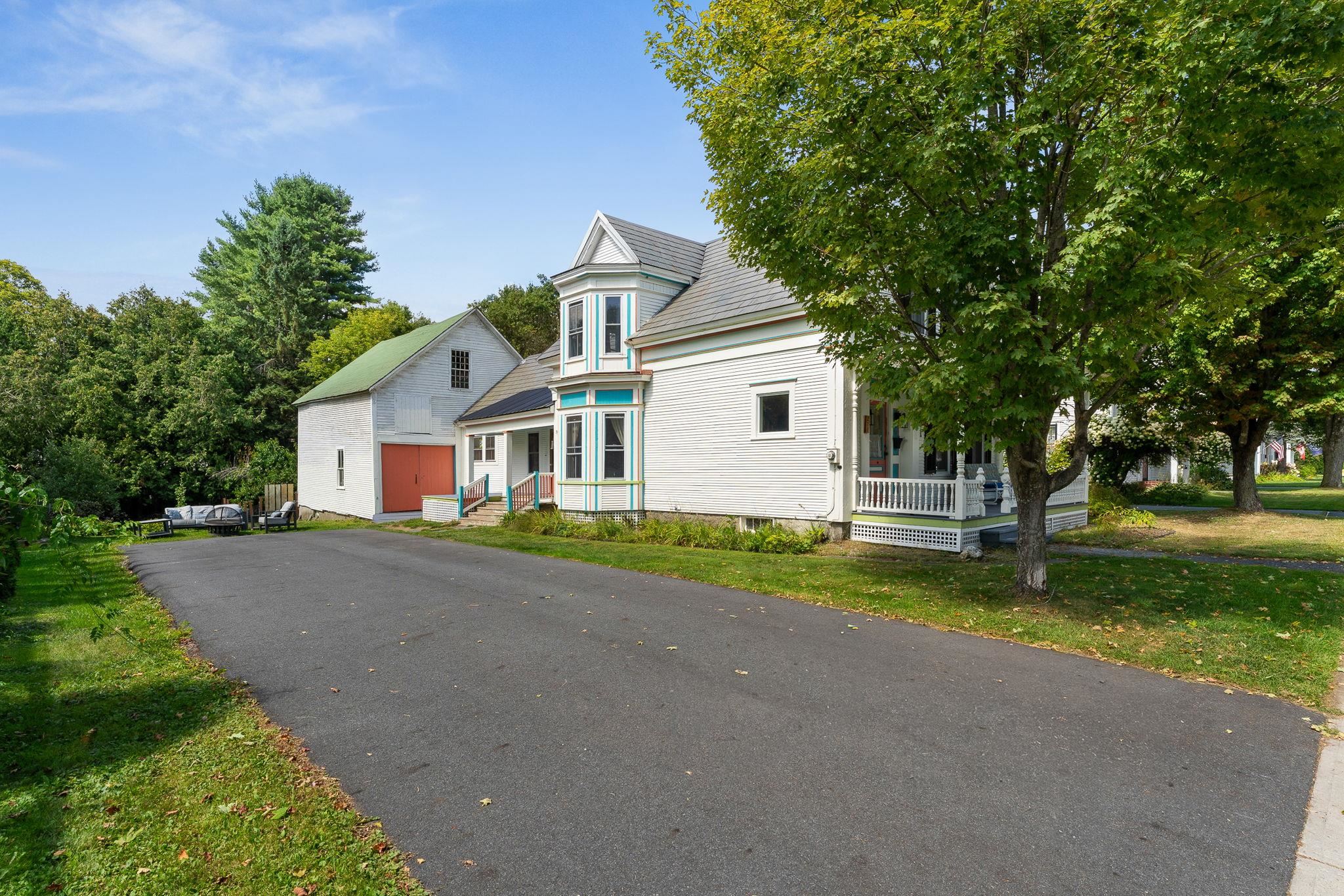 276 Central Street photo 45