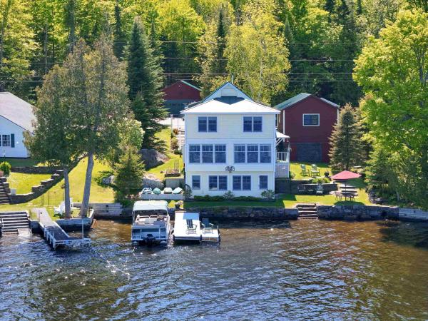 1559 West Shore Road