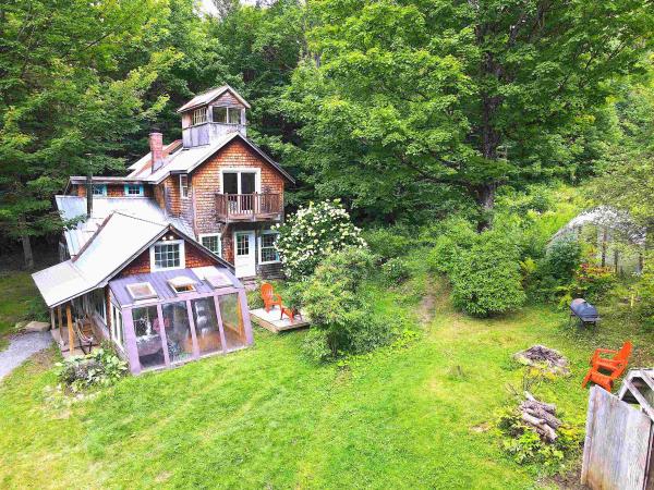 854 & 856 West Woodbury Road