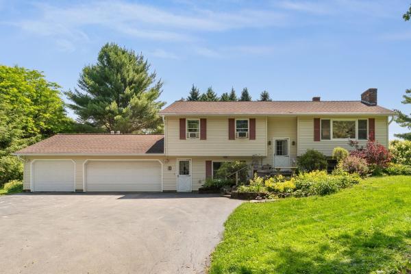 11 Birchwood Park Drive