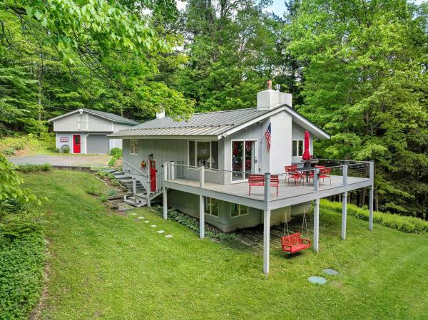 1038 Center Fayston Road