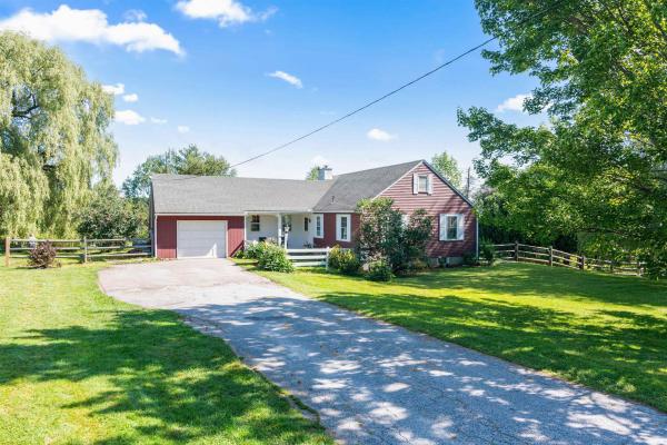 1625 Center Road