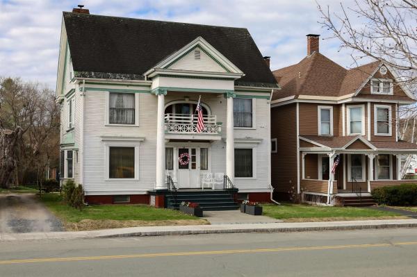51 Maple Street