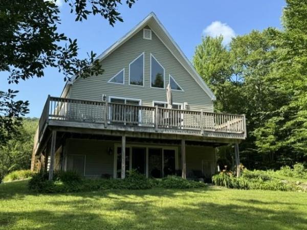 825 Highland Drive