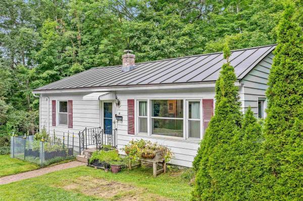 18 Maplewood Avenue