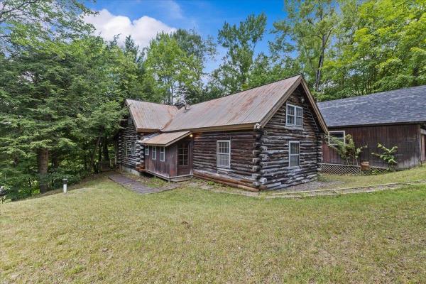 592 Upper Pleasant Valley Road