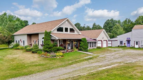 3452 Burton Hill Road