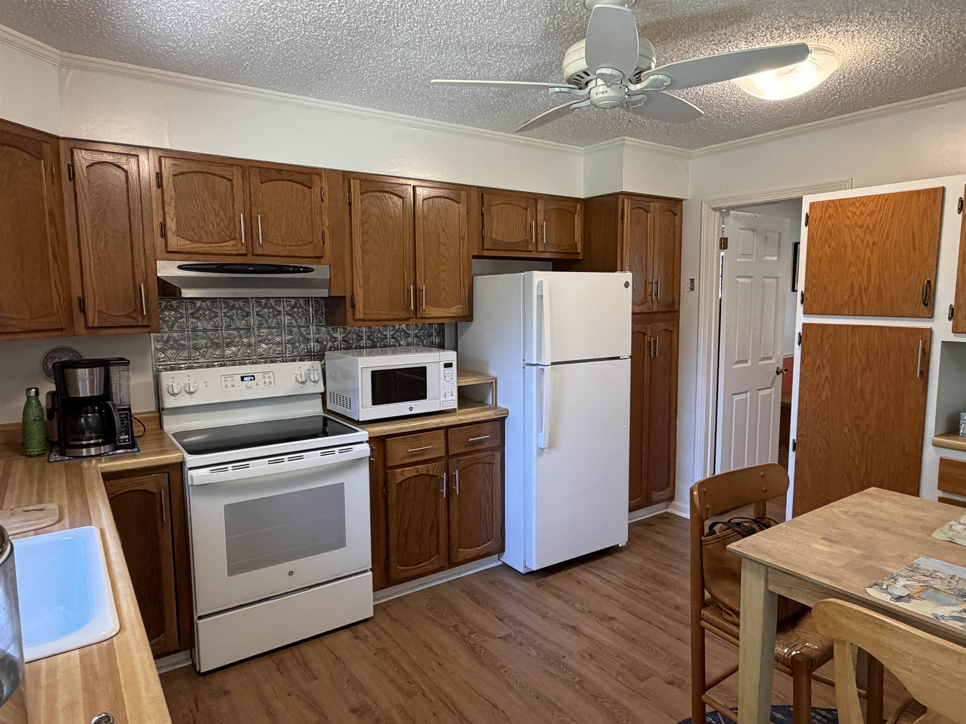 116 Green Meadow Road photo 11